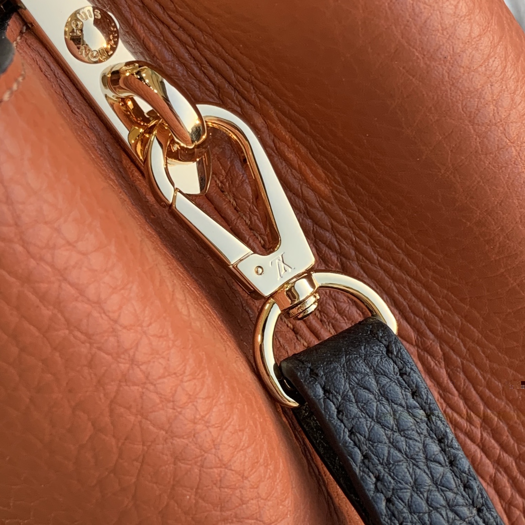 Louis Vuitton Capucines Bag-31.5*20*11CM