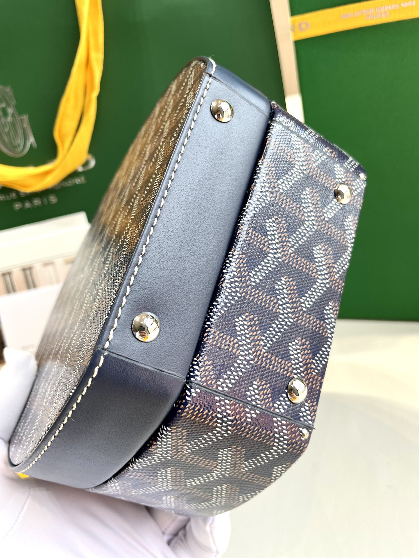Goyard Jetblack Bag-16.5*7*18CM