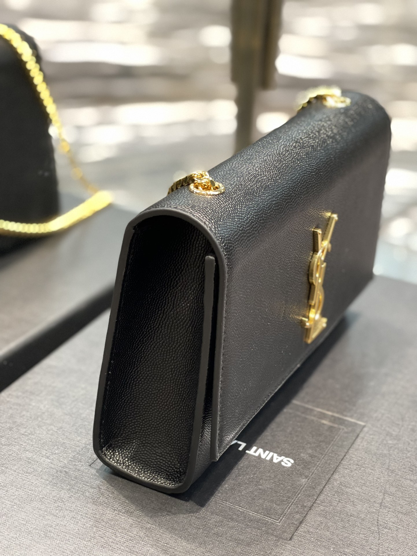 YSL Medium In Grain De Pouder Embossed Leather-24*14.5*5.5CM