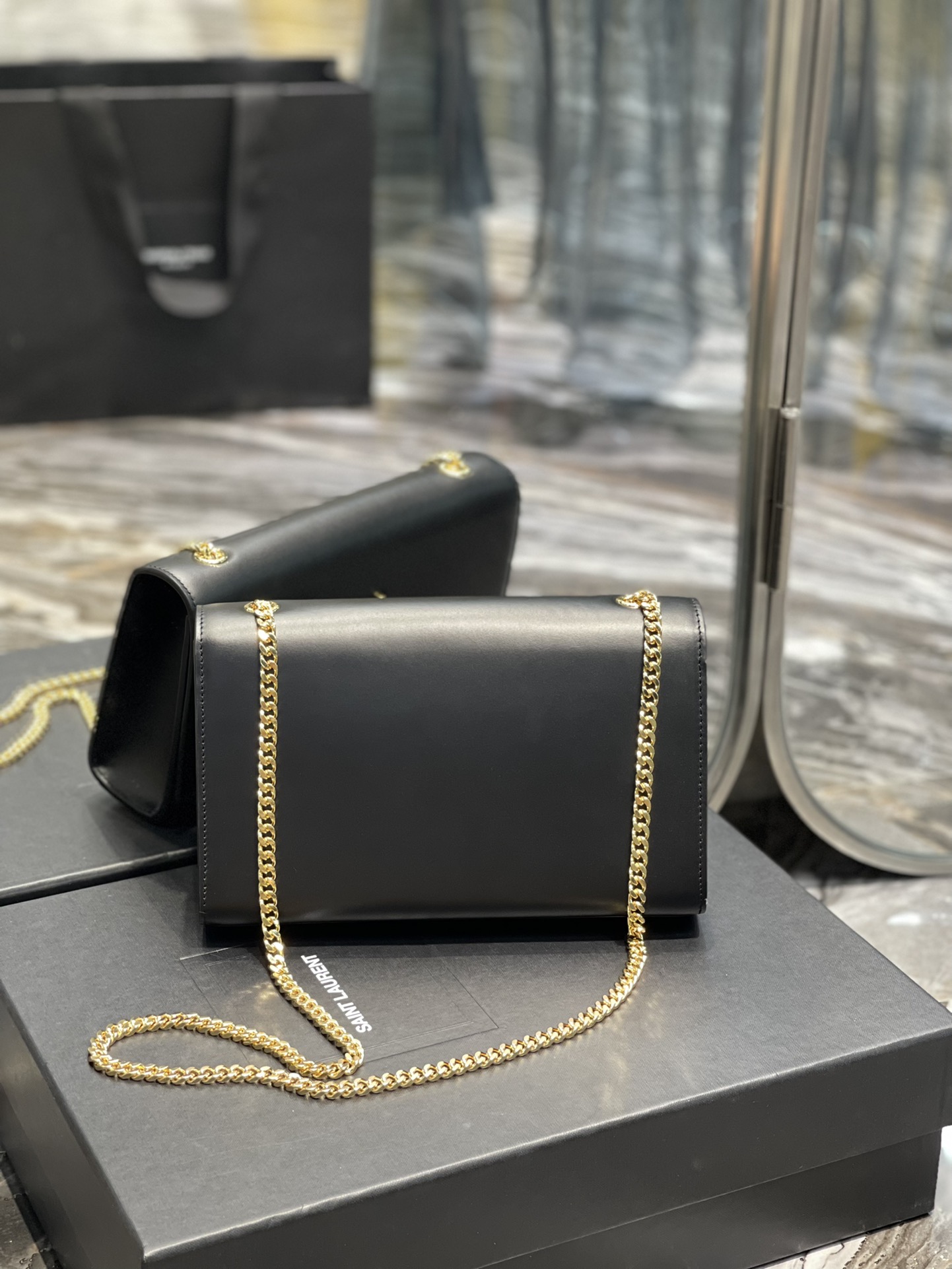YSL Kate Medium In Smooth Leather-24*14.5*5.5CM