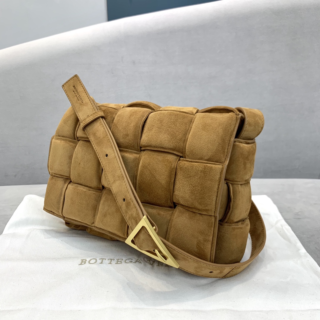 Bottega Veneta Padded Cassette Bag-26*18*8CM