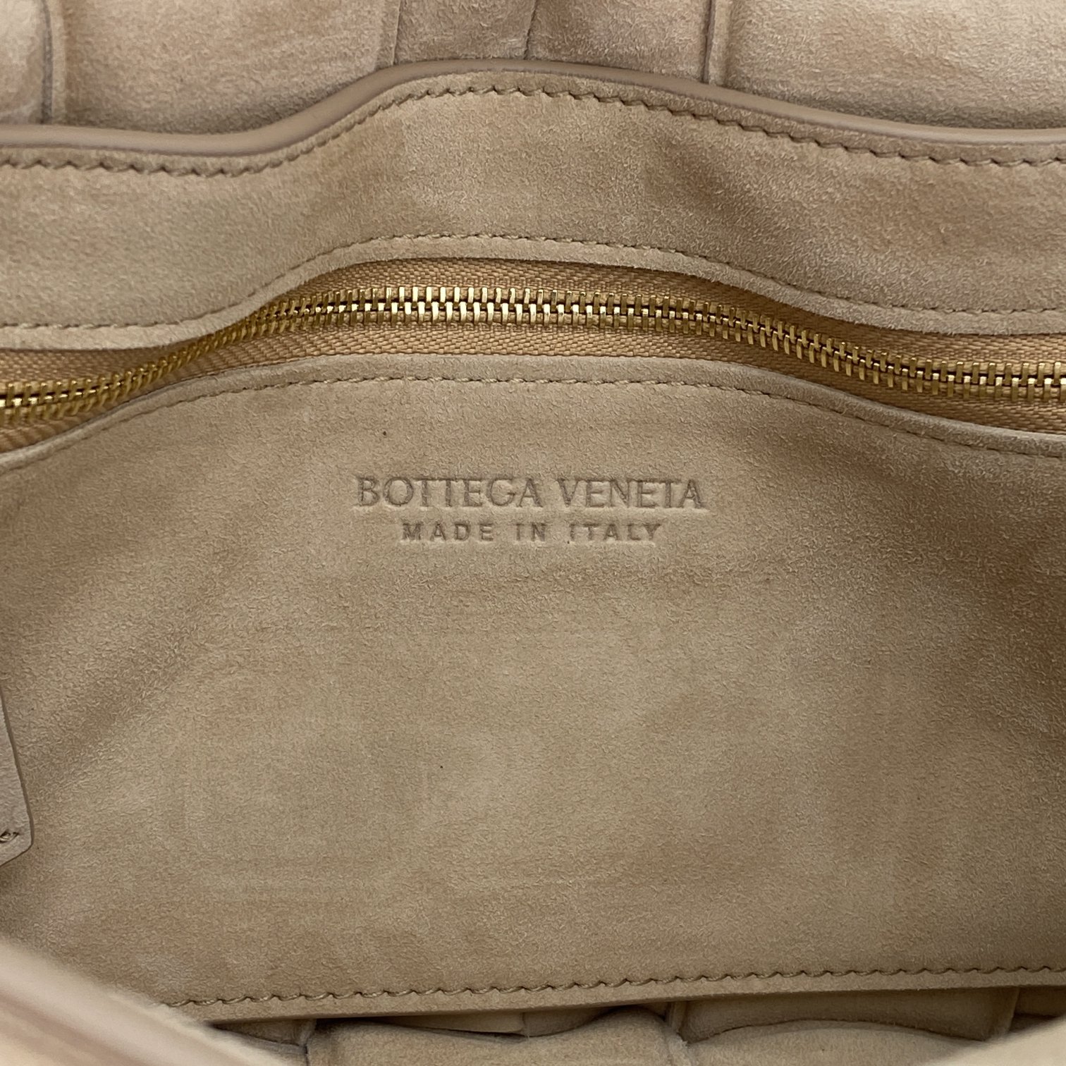 Bottega Veneta Padded Cassette Bag-26*18*8CM