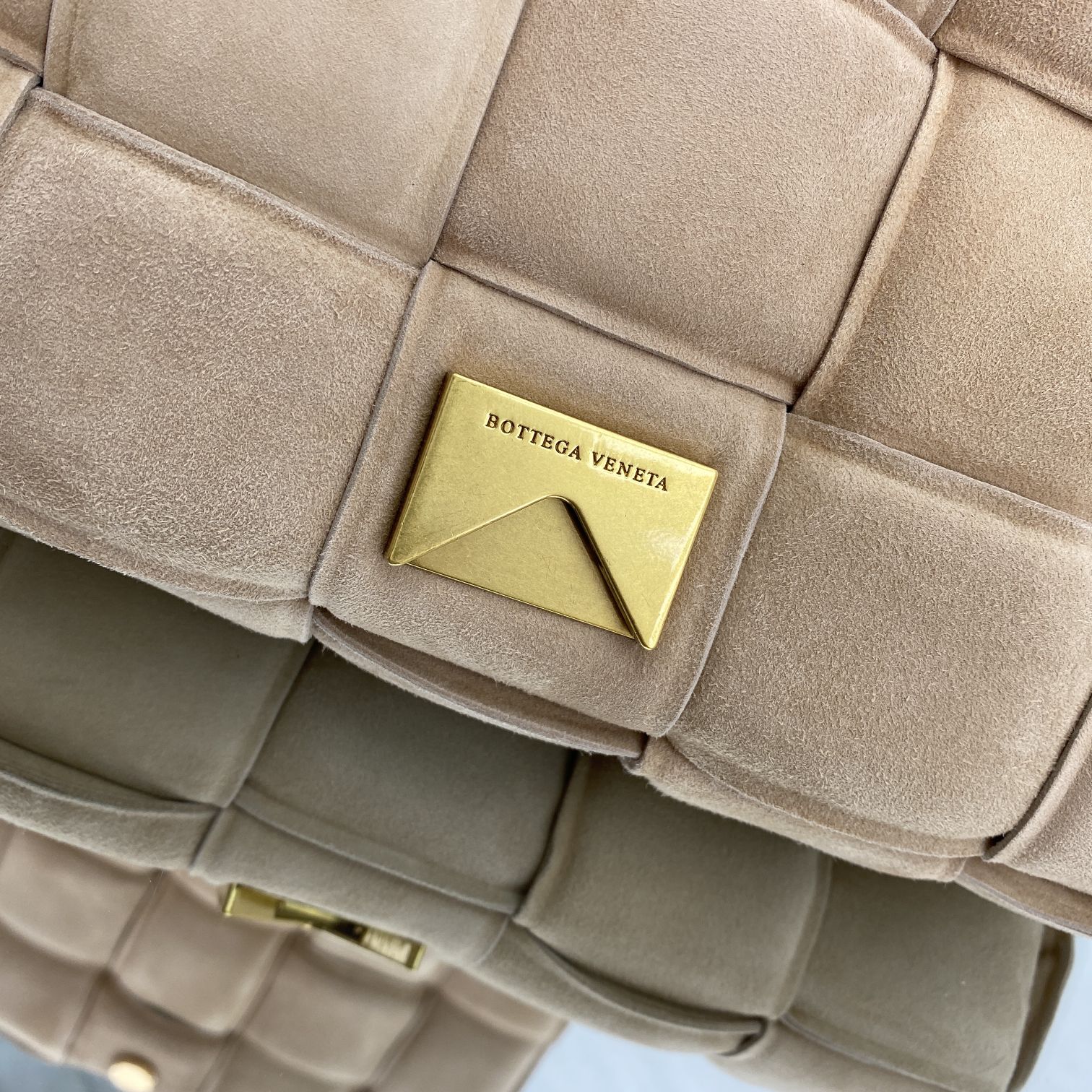 Bottega Veneta Padded Cassette Bag-26*18*8CM