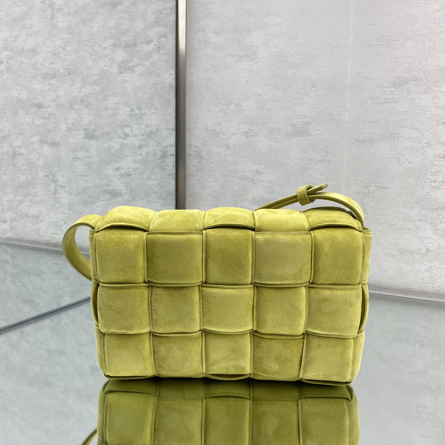 Bottega Veneta Padded Cassette Bag-26*18*8CM