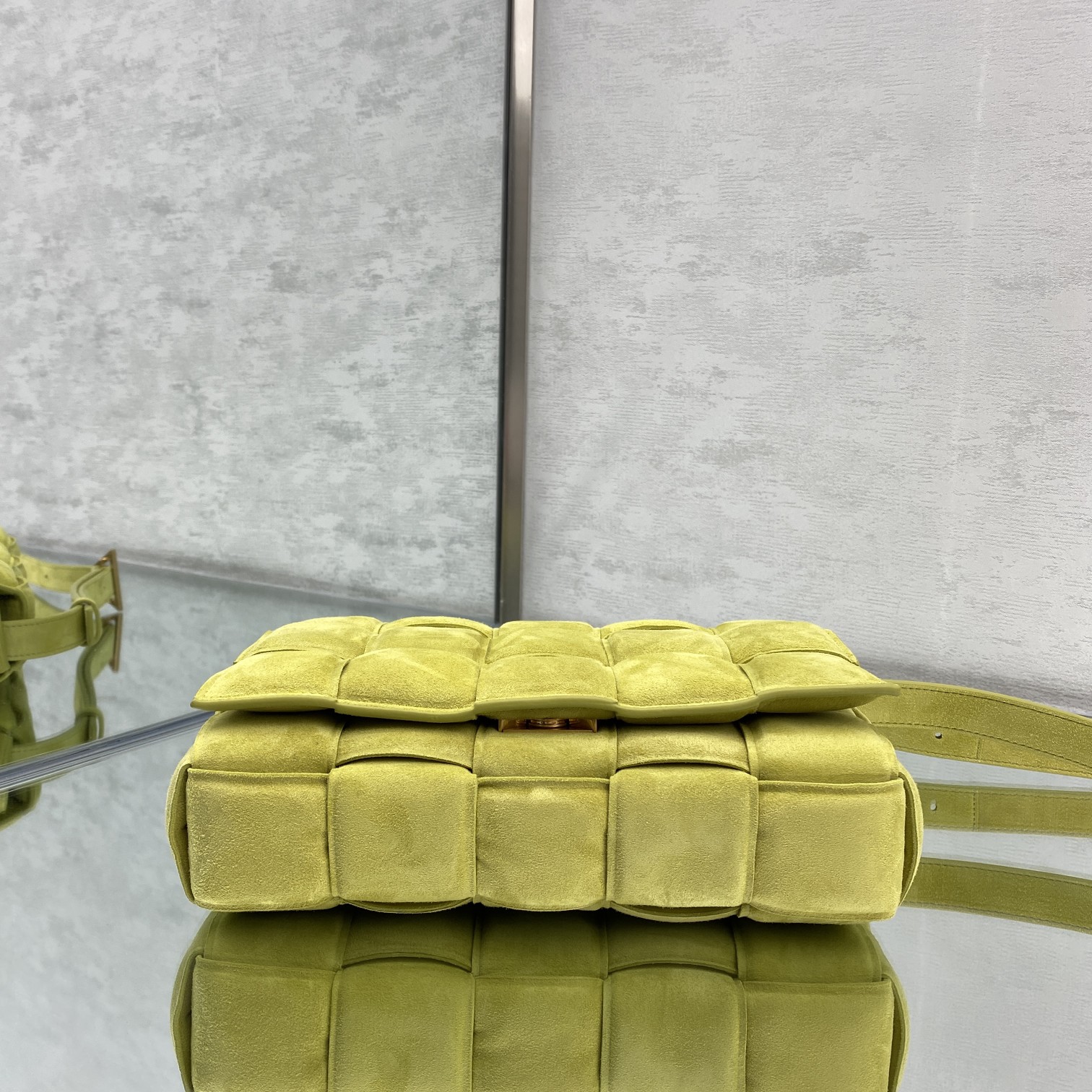 Bottega Veneta Padded Cassette Bag-26*18*8CM