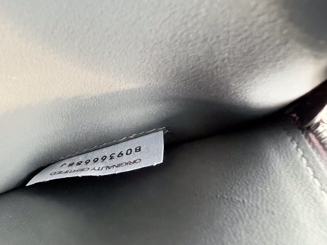 Bottega Veneta Cassette Bag-23x15x6CM