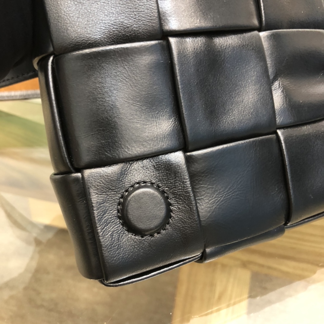 Bottega Veneta Belt Cassette Bag-14*28*4CM Bottega Veneta Belt Cassette Bag-14*28*4CM