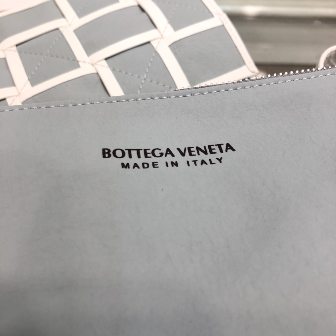 Bottega Veneta Belt Cassette Bag-14*28*4CM