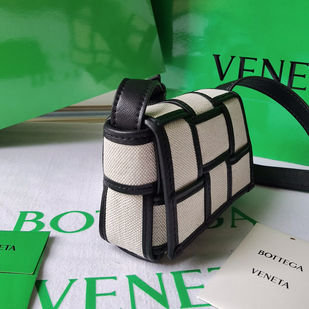 Bottega Veneta Cassette Bag-12x8x4CM