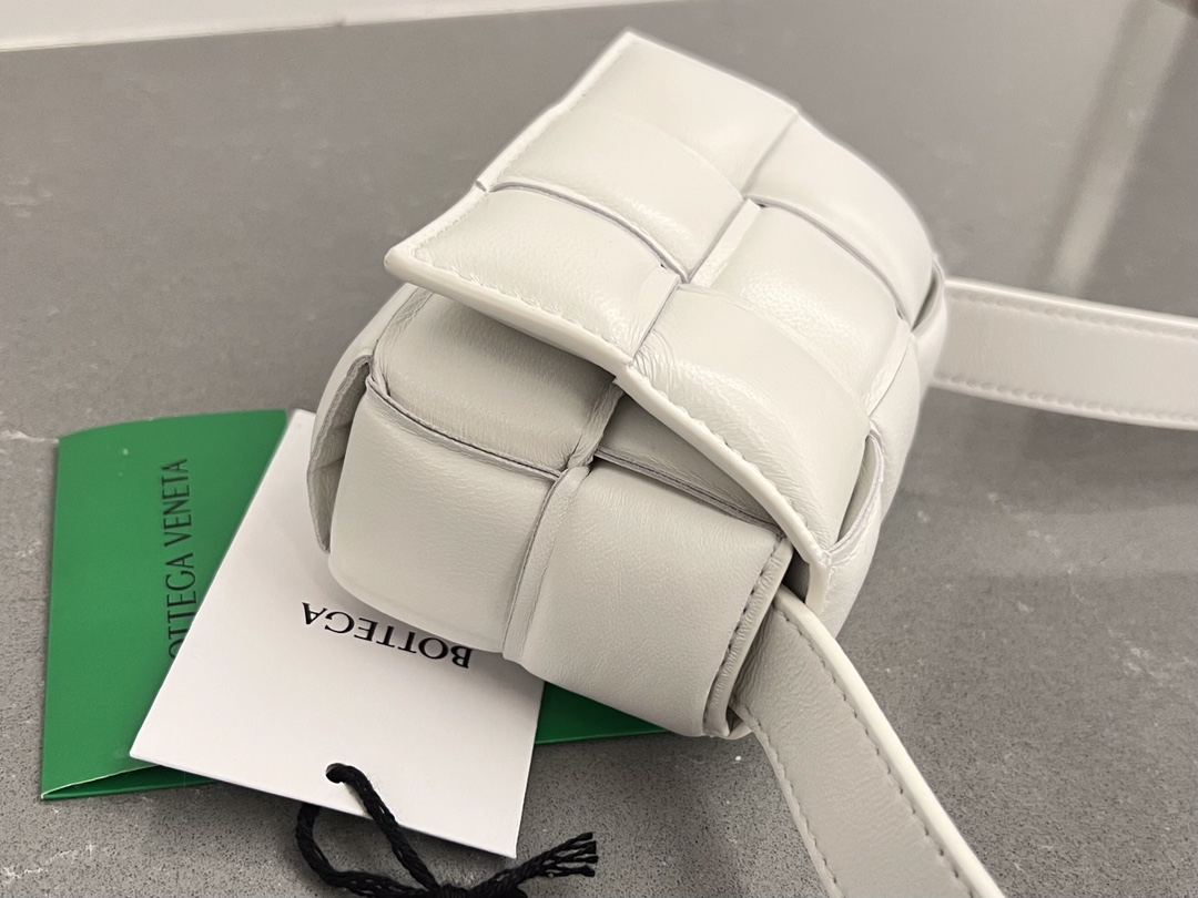 Bottega Veneta Padded Cassette Bag-12*8*4CM