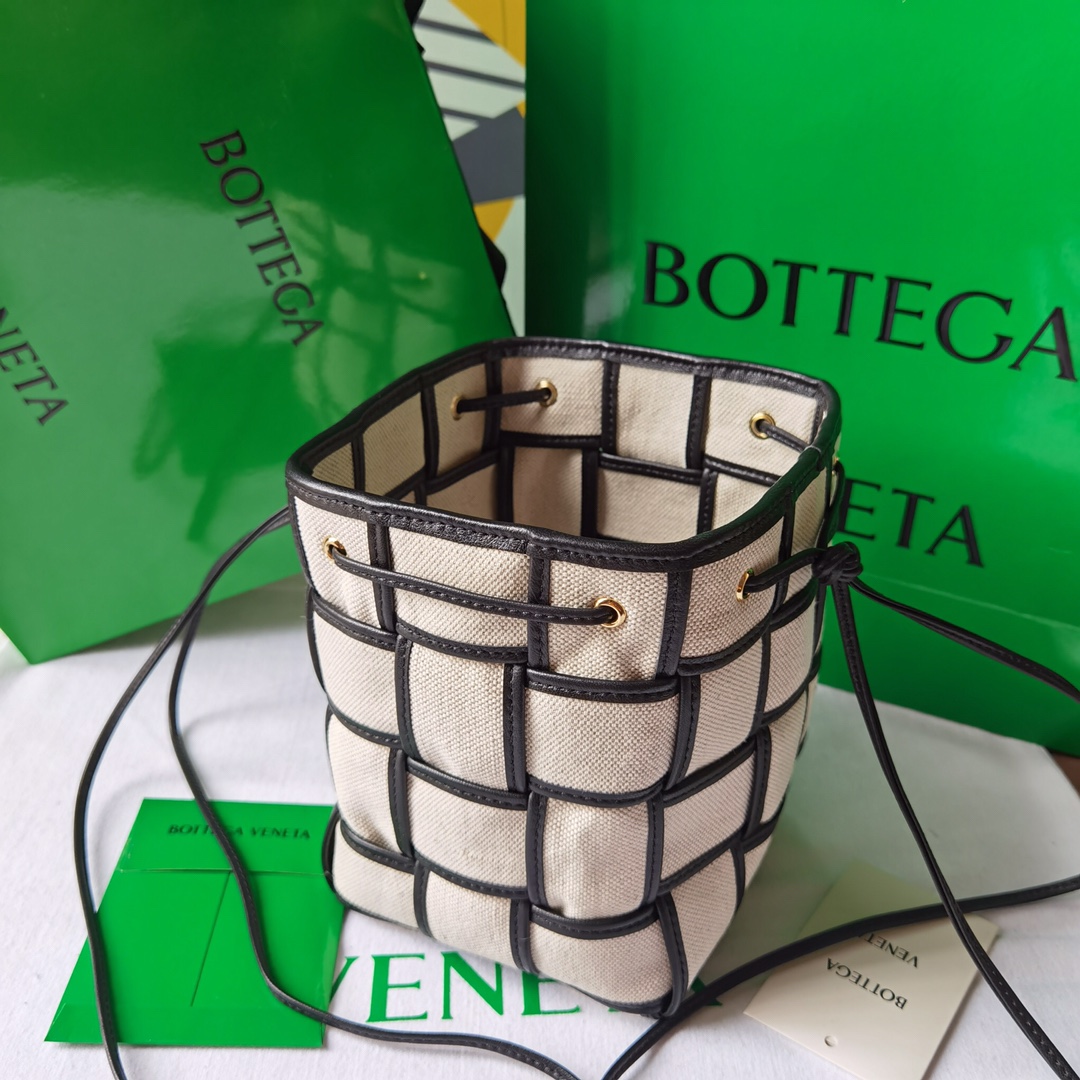 Bottega Veneta Bucket-18*14*14CM