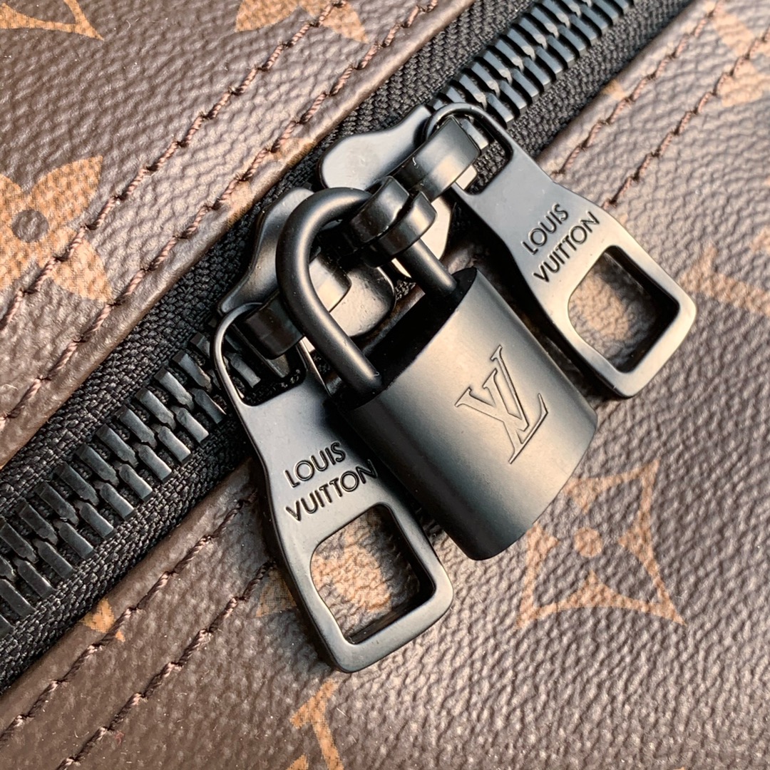 Louis Vuitton Keepall 50
