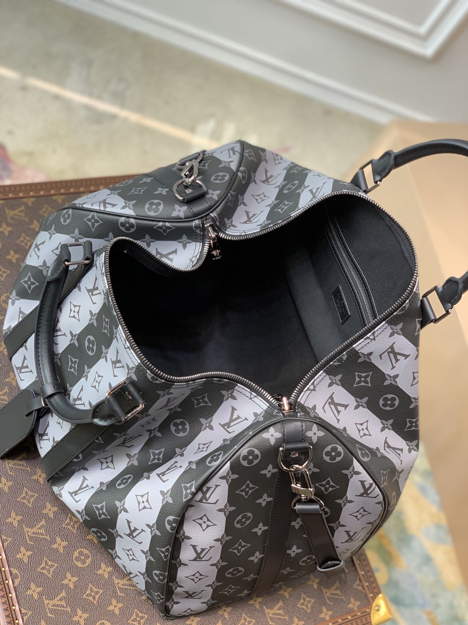 Louis Vuitton Keepall 50