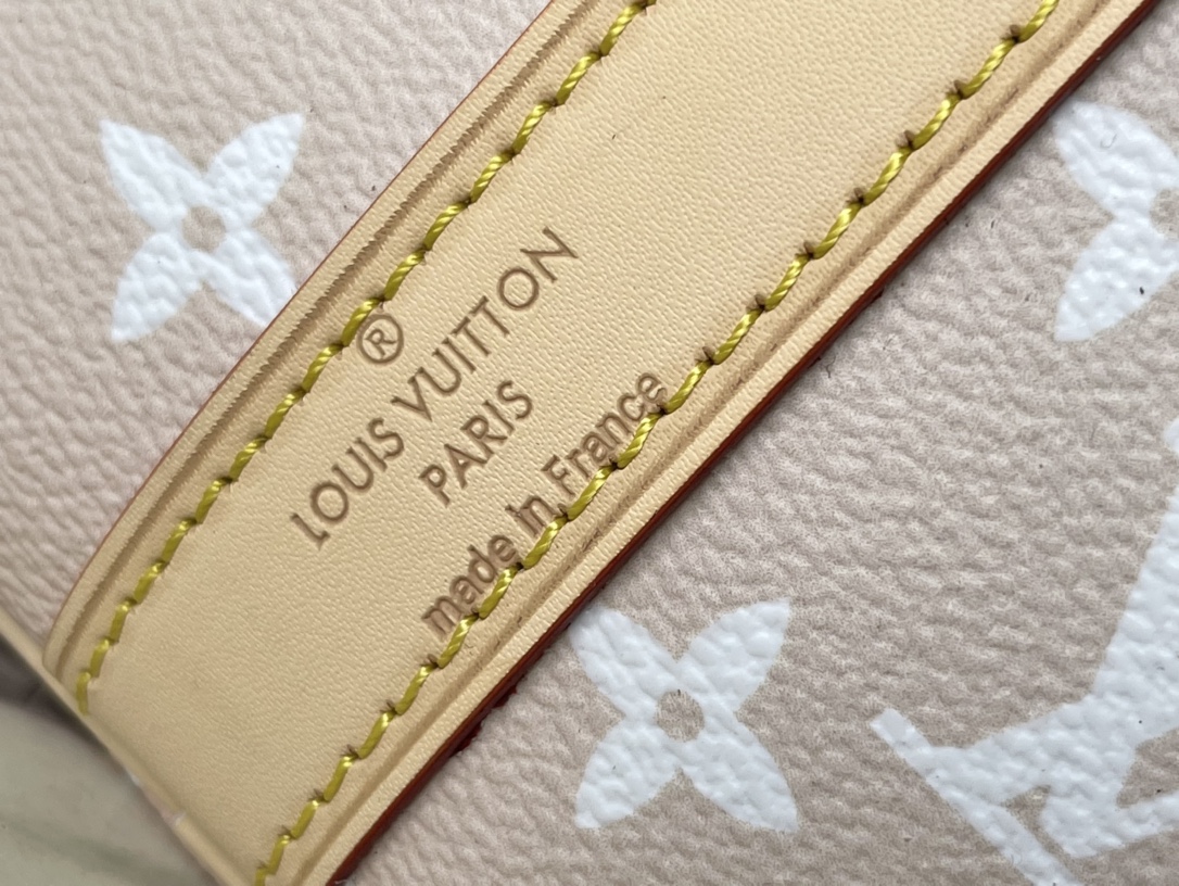 Louis Vuitton Keepall Bandoulière 45-45 x 27 x 20CM