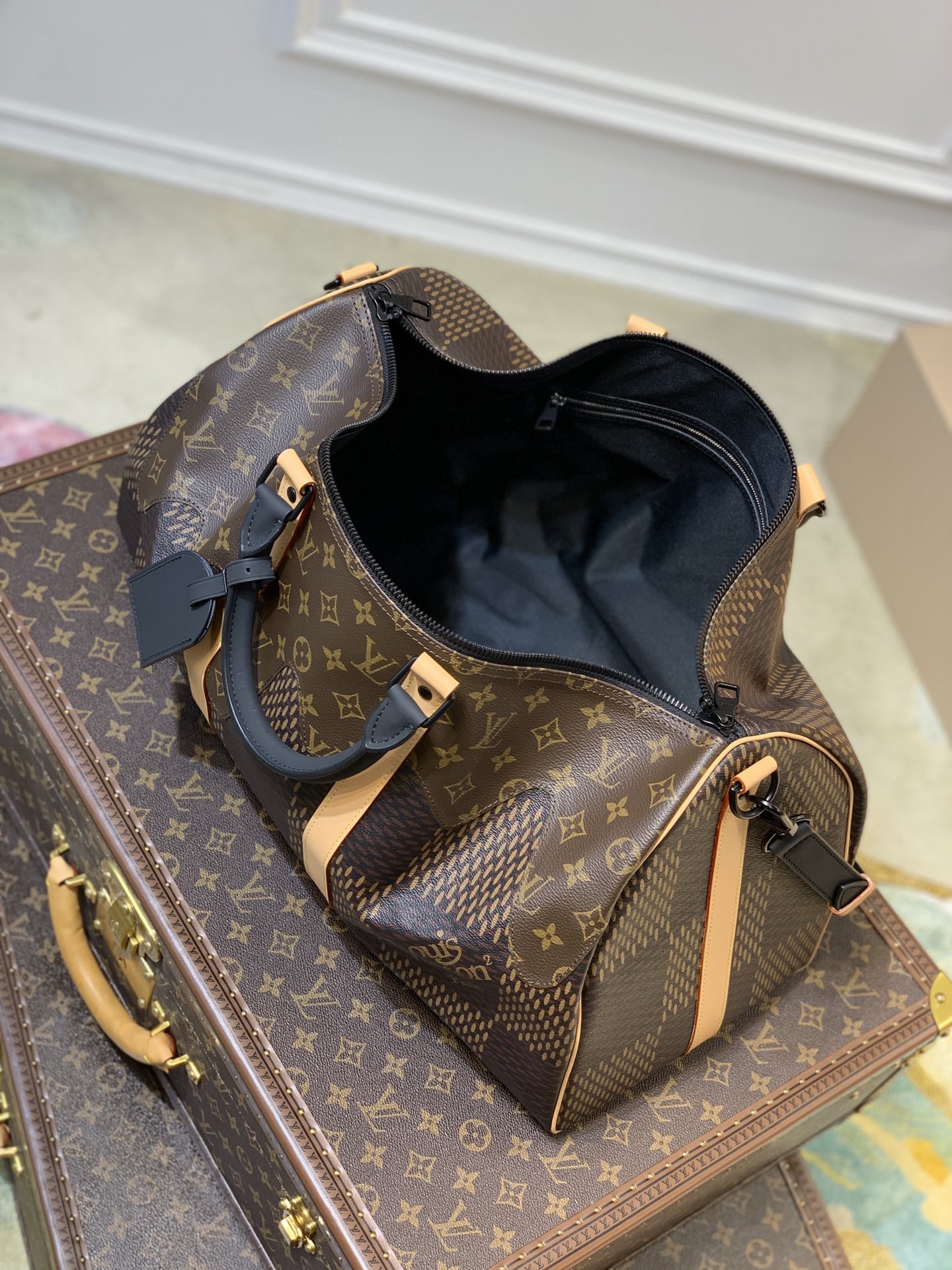 Louis Vuitton Keepall Bandoulière-50.0 x29.0 x23.0CM