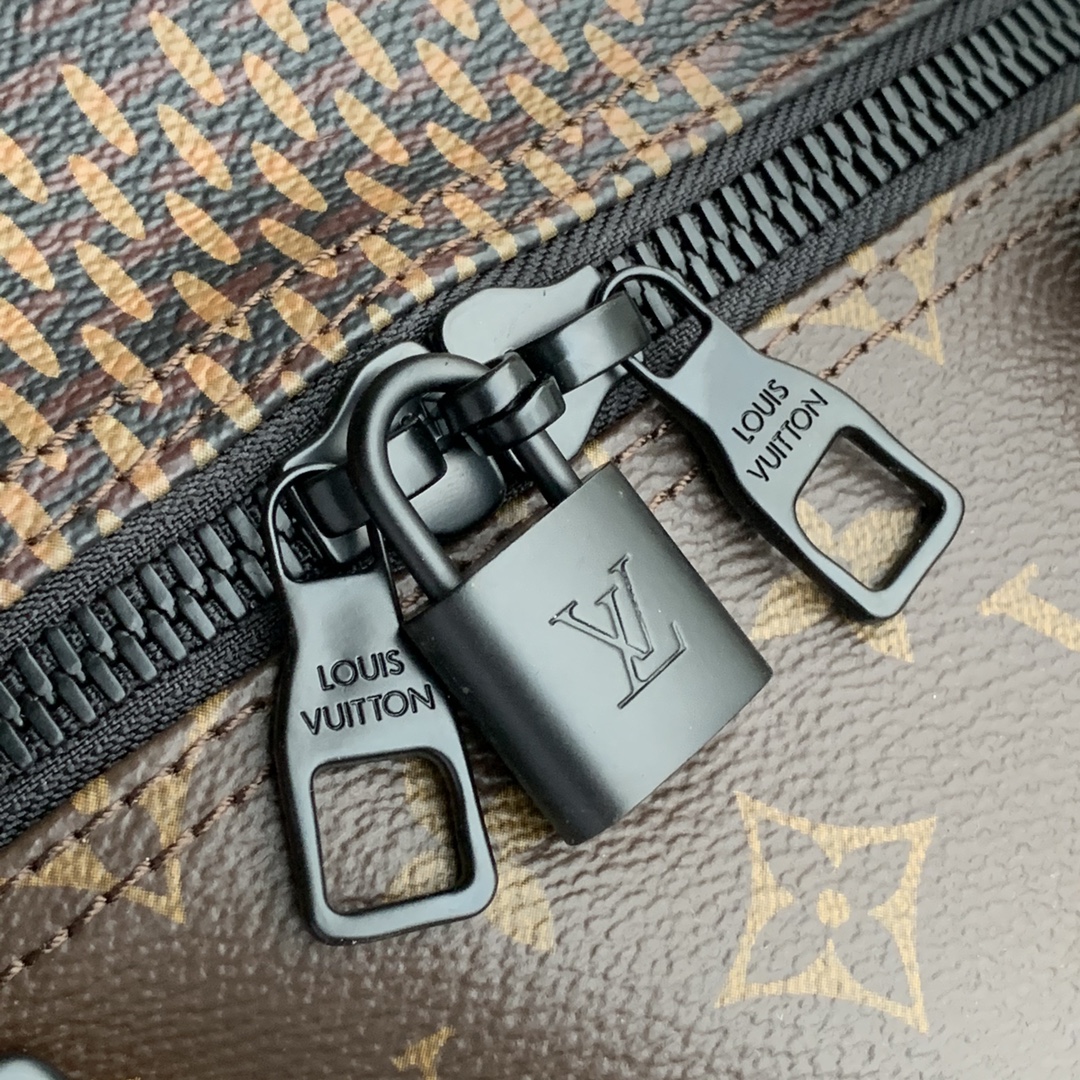 Louis Vuitton Keepall Bandoulière-50.0 x29.0 x23.0CM