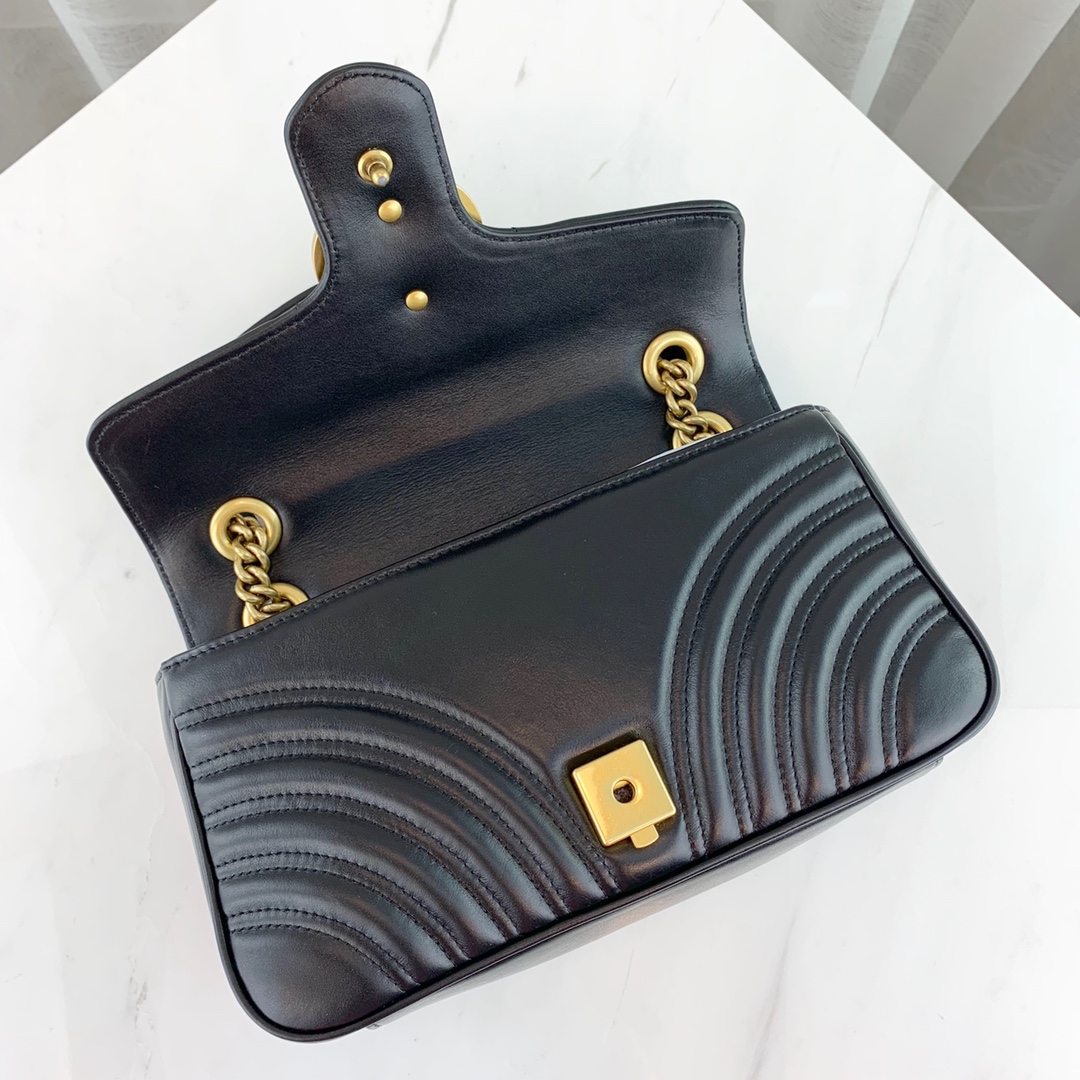 Gucci Marmont Bag-26*15*7CM Gucci Marmont Bag-26*15*7CM