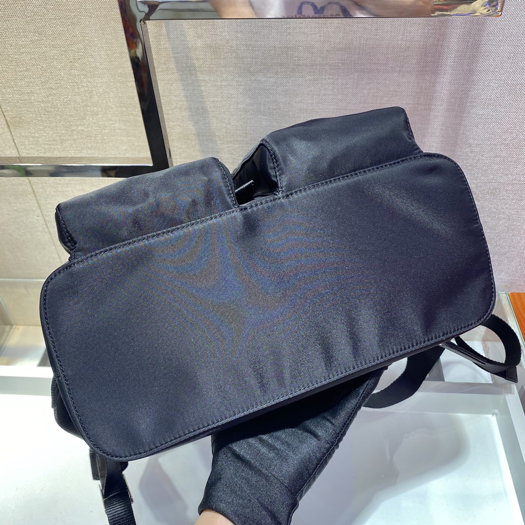 Prada Backpack 1BZ005-30*34*13CM Prada Backpack 1BZ005-30*34*13CM