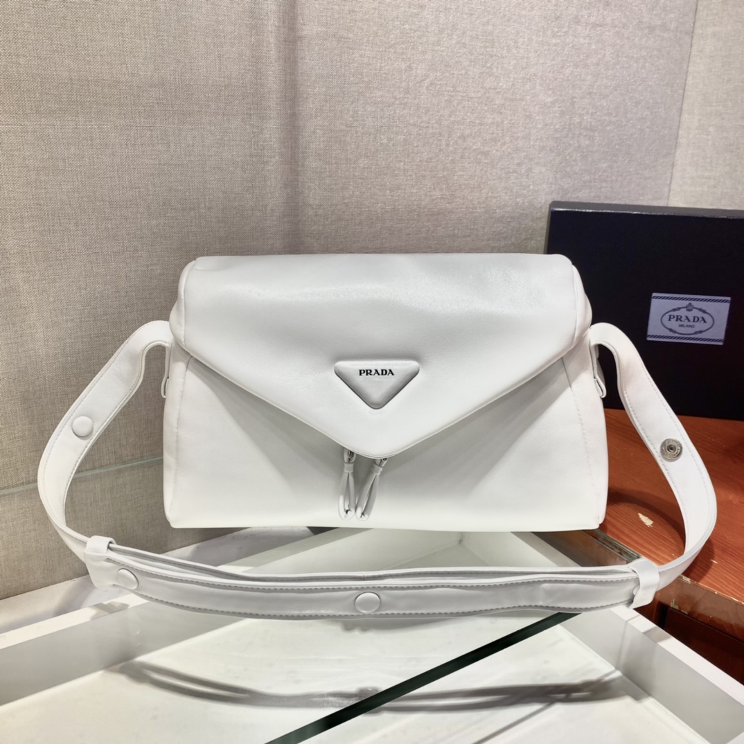 Prada Lambskin Shoulder Bag-1BC165-32*21*12CM Prada Lambskin Shoulder Bag-1BC165-32*21*12CM