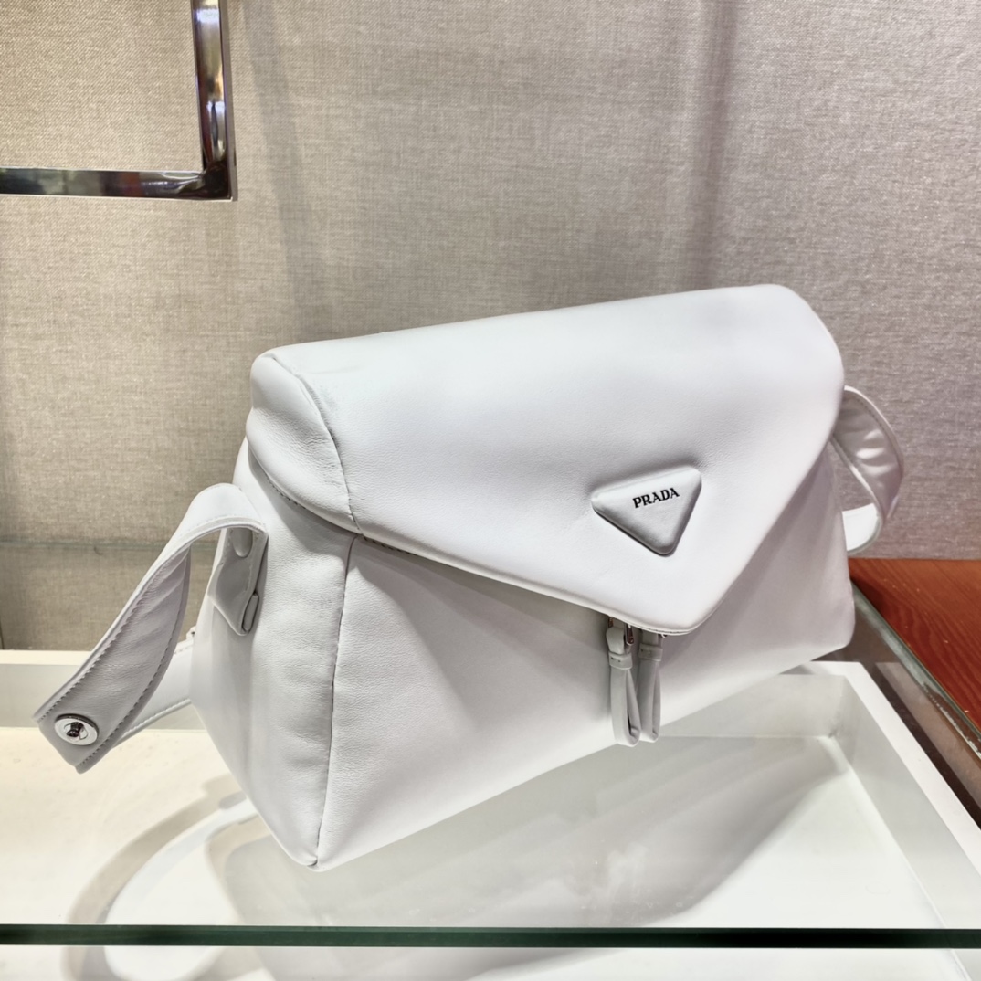 Prada Lambskin Shoulder Bag-1BC165-32*21*12CM Prada Lambskin Shoulder Bag-1BC165-32*21*12CM