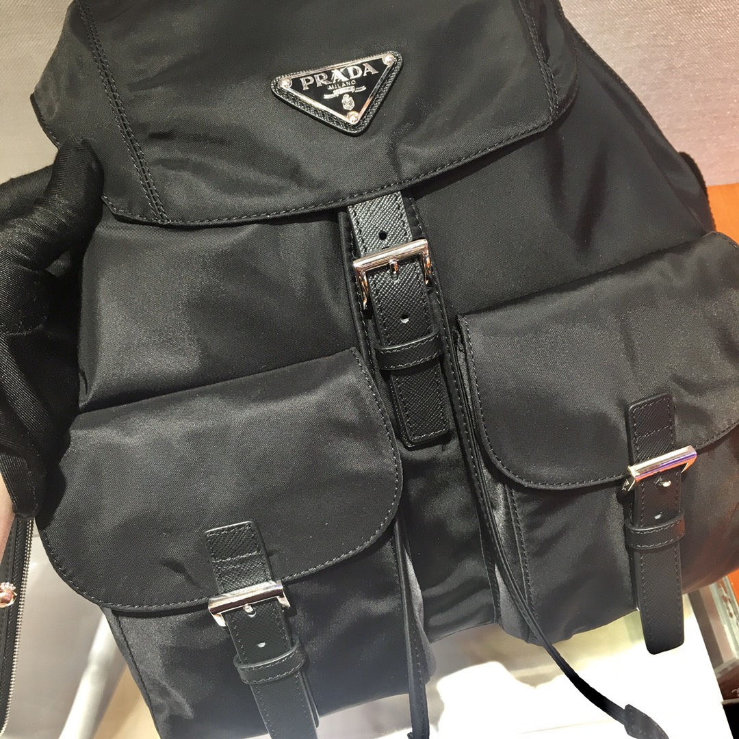 Prada Backpack 1BZ811-30*32*15CM Prada Backpack 1BZ811-30*32*15CM