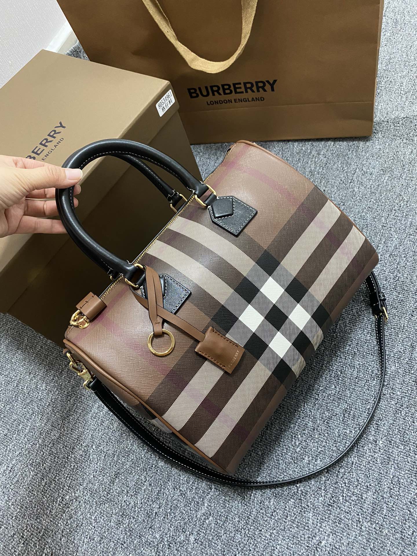 Burberry Bowling Bag-30*15*21CM