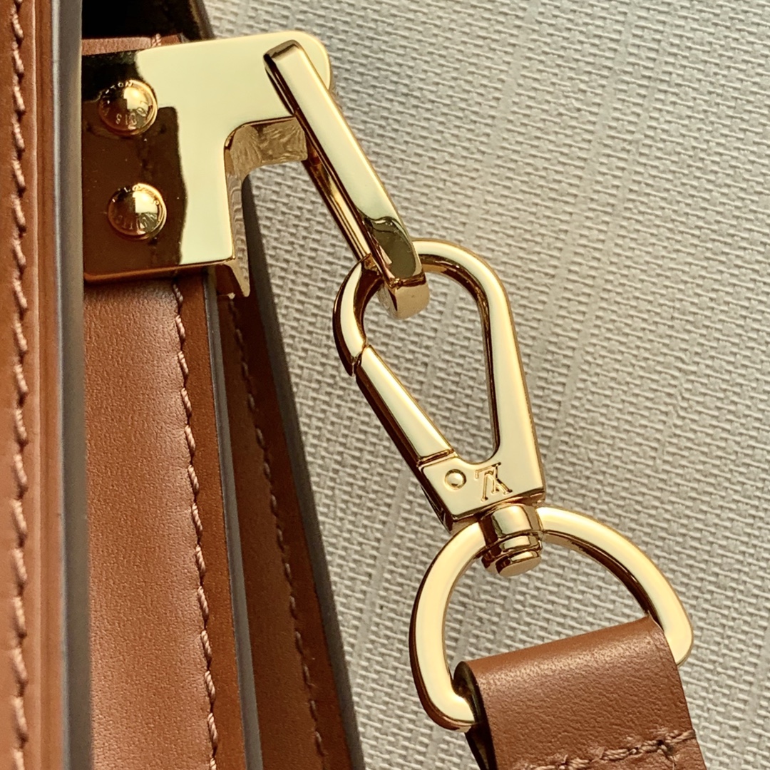 Louis Vuitton Mini Dauphine Bag-20*15*9CM