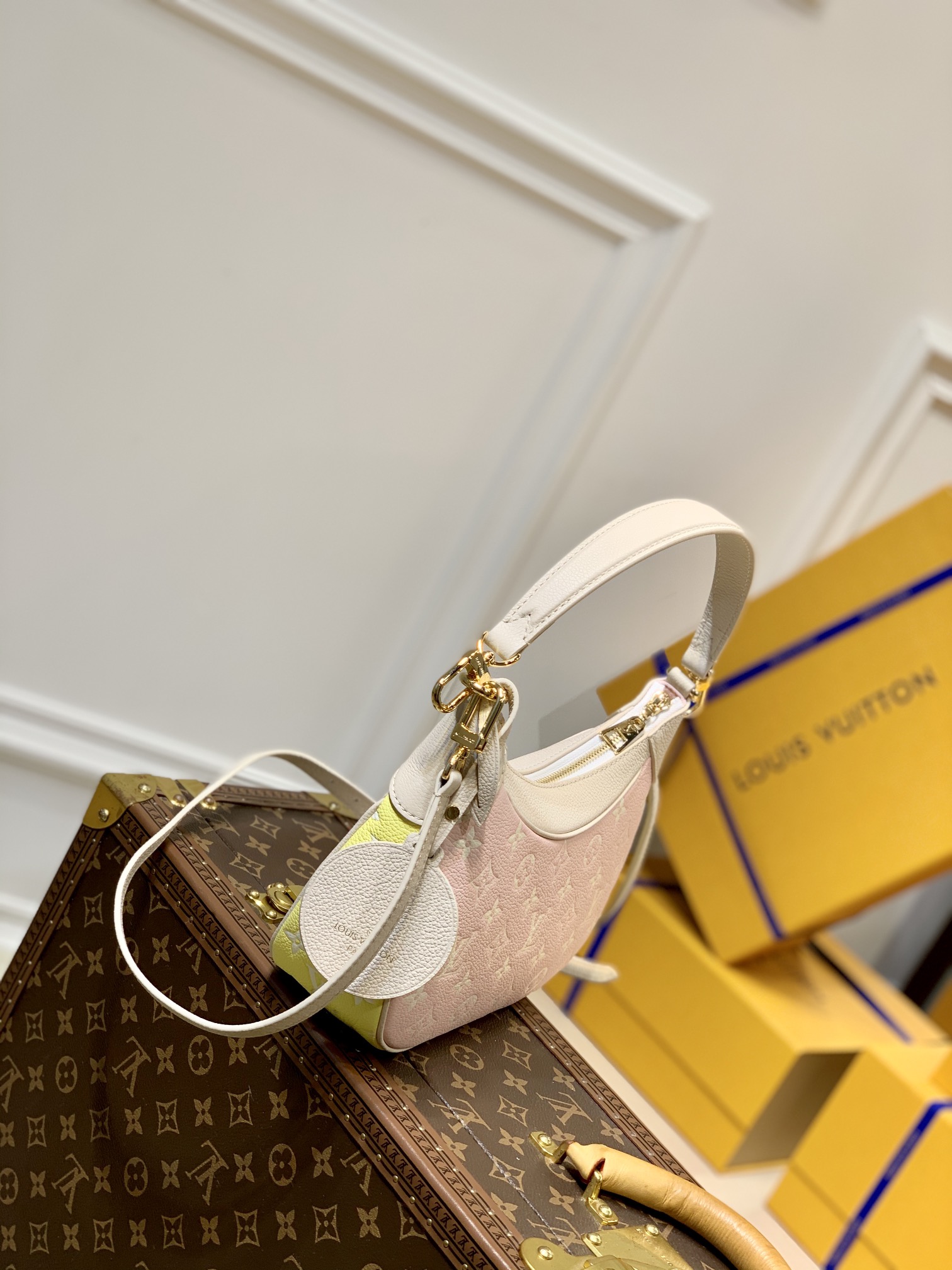 Louis Vuitton Bagatelle Handbags-M46112-22*14*9CM