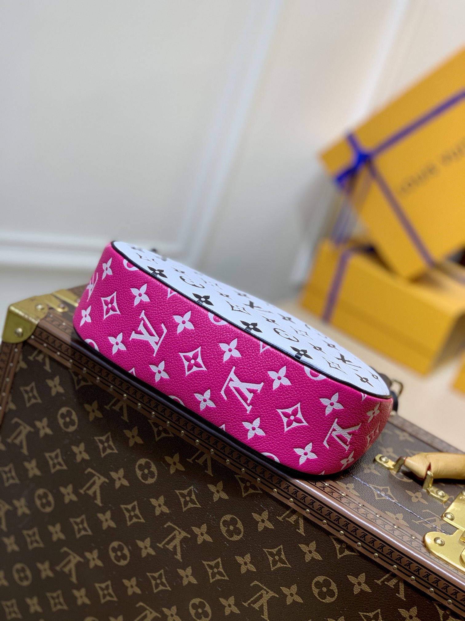 Louis Vuitton Bagatelle Handbags-M46112-22*14*9CM
