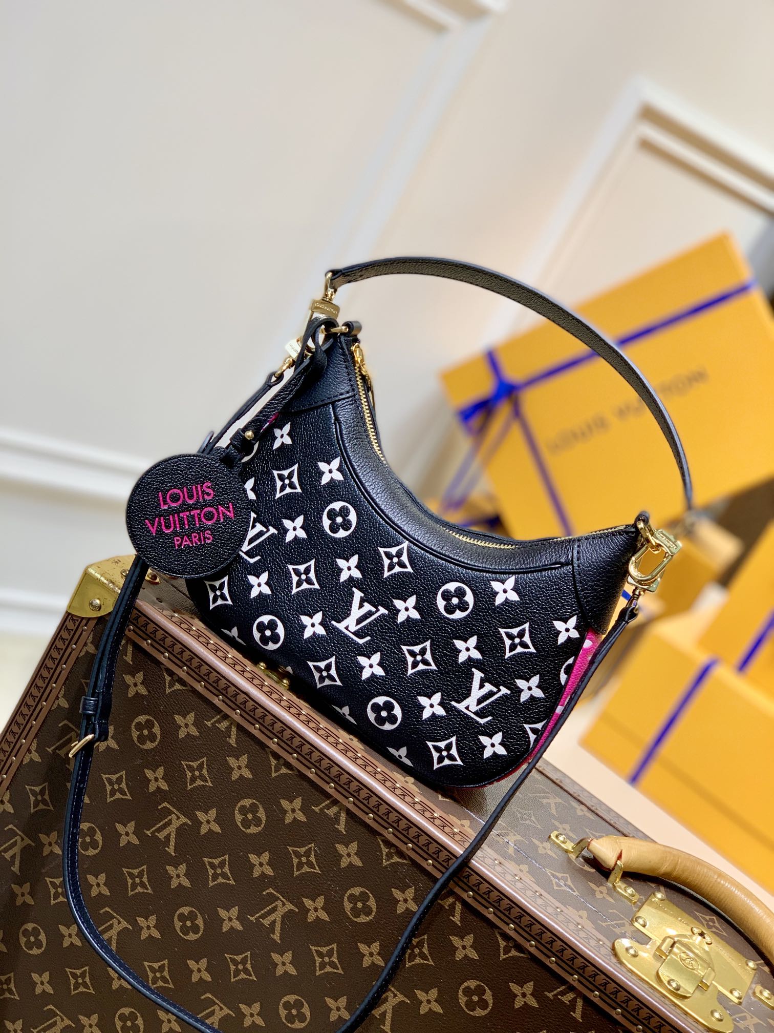 Louis Vuitton Bagatelle Handbags-M46112-22*14*9CM