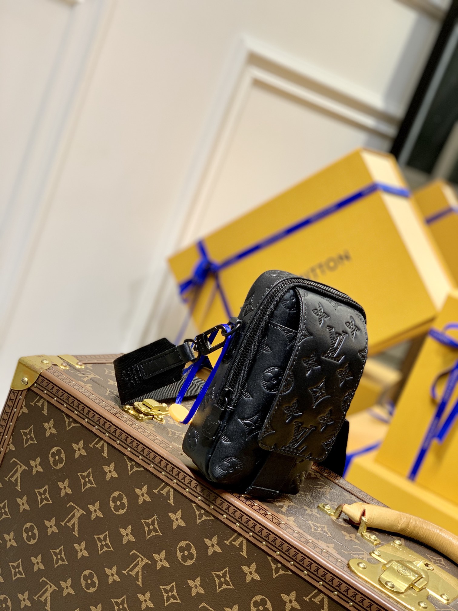 Louis Vuitton Flap Double-M81005-11*18*8CM