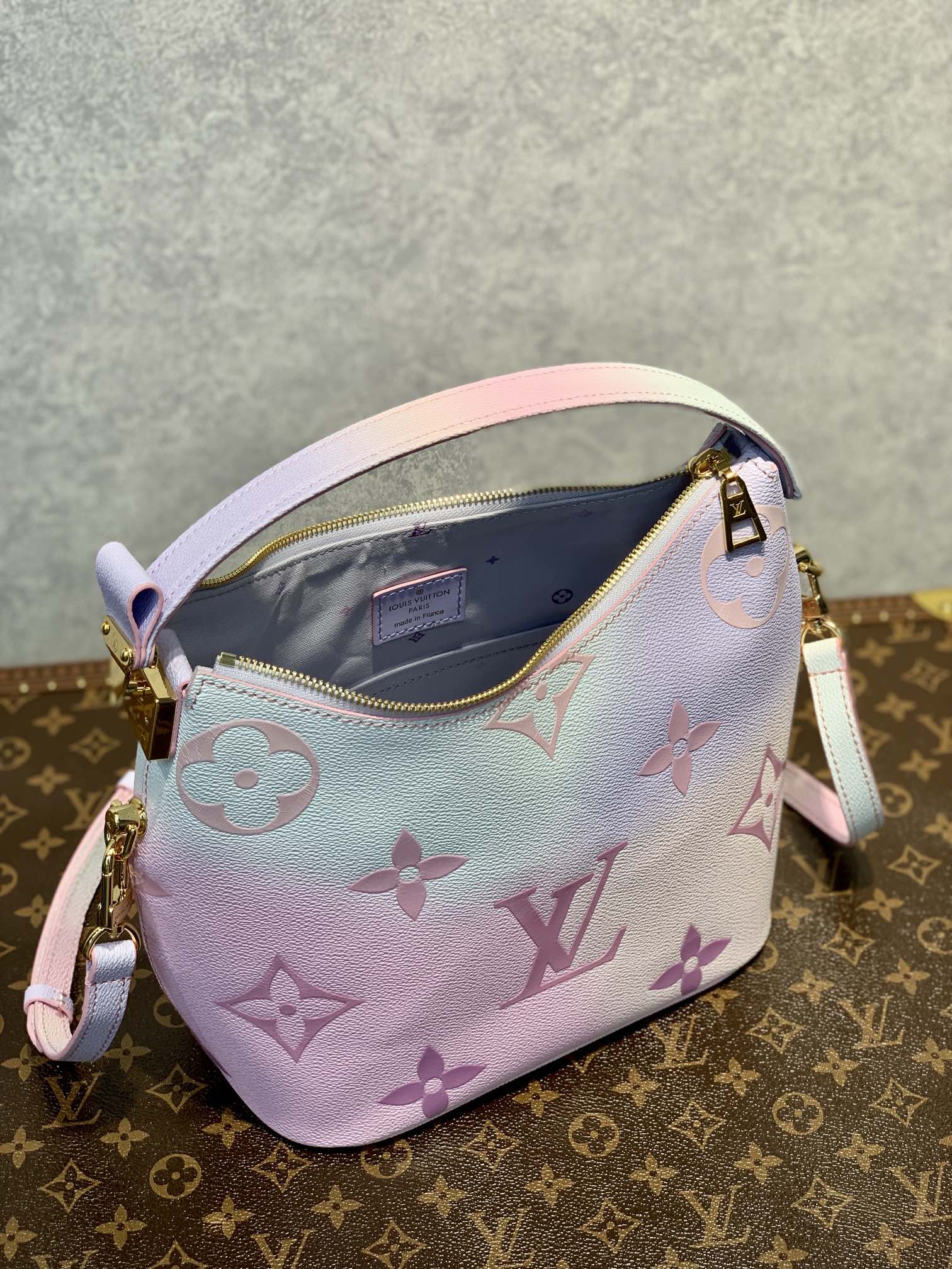 Louis Vuitton Bagatelle Handbags-M46112-22*14*9CM