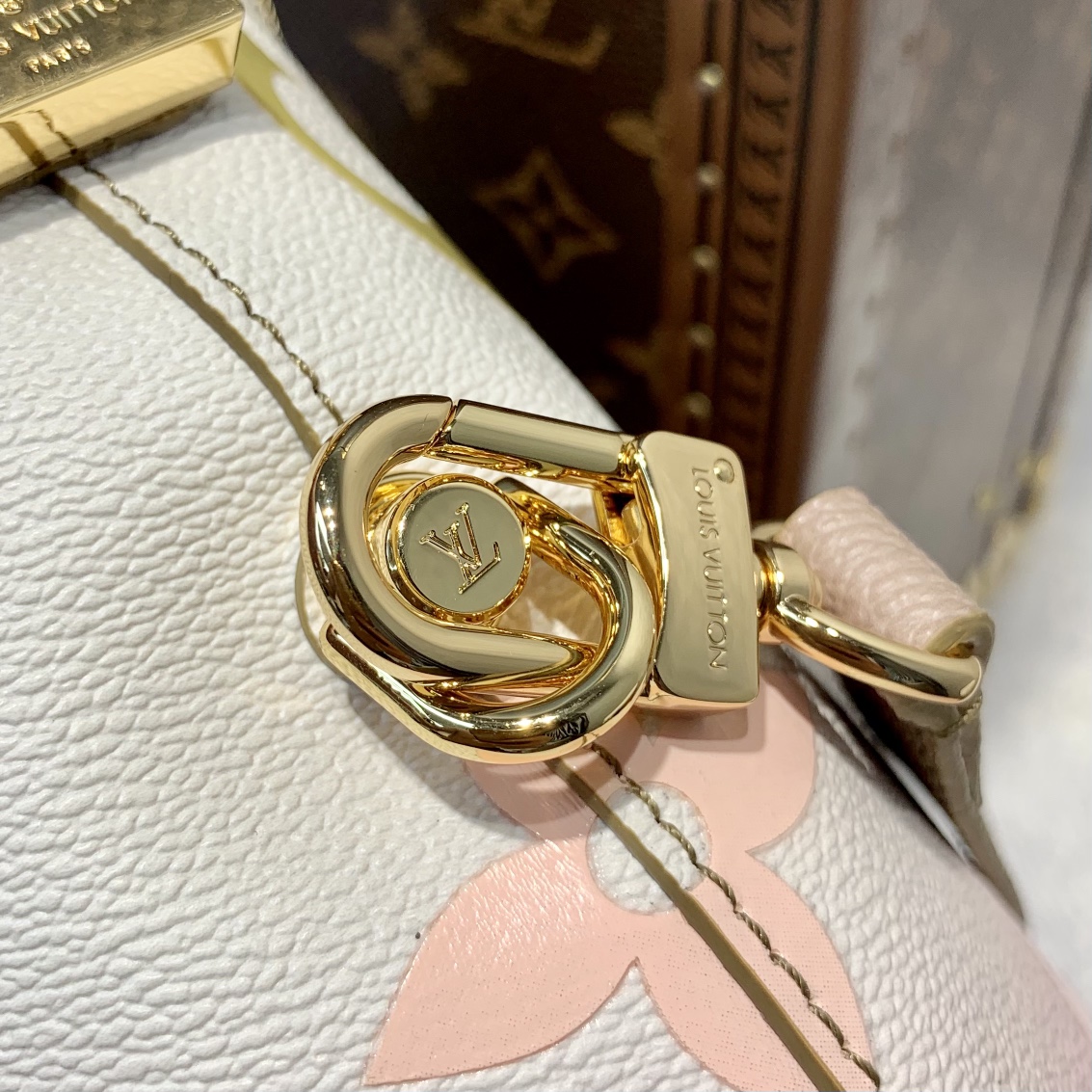 Louis Vuitton Bagatelle Handbags-M46112-22*14*9CM