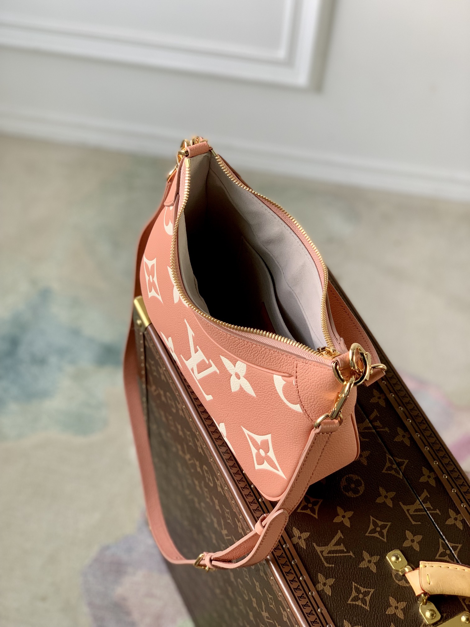 Louis Vuitton Bagatelle Handbags-M46091-22*14*9CM