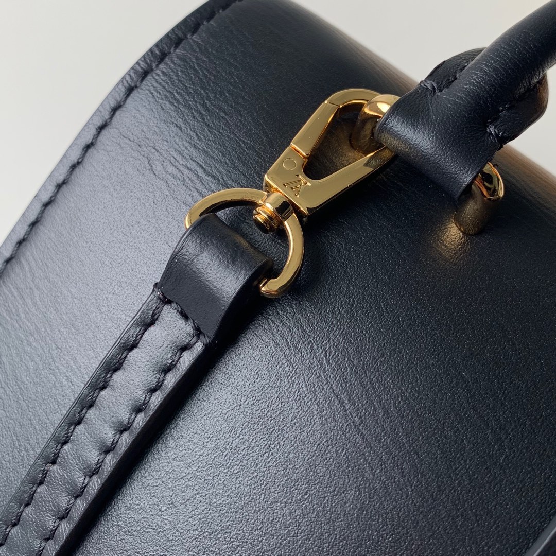 Louis Vuitton Locky BB Bag -21* 17.0*8CM Louis Vuitton Locky BB Bag -21* 17.0*8CM