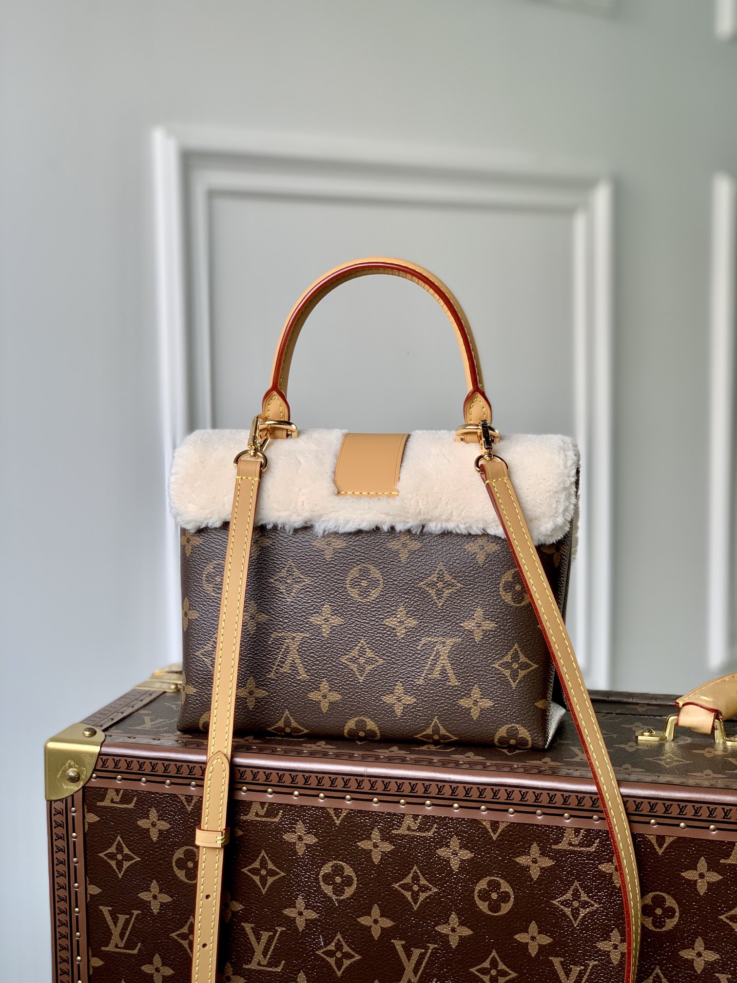 Louis Vuitton Locky BB Bag -21* 17.0*8CM Louis Vuitton Locky BB Bag -21* 17.0*8CM