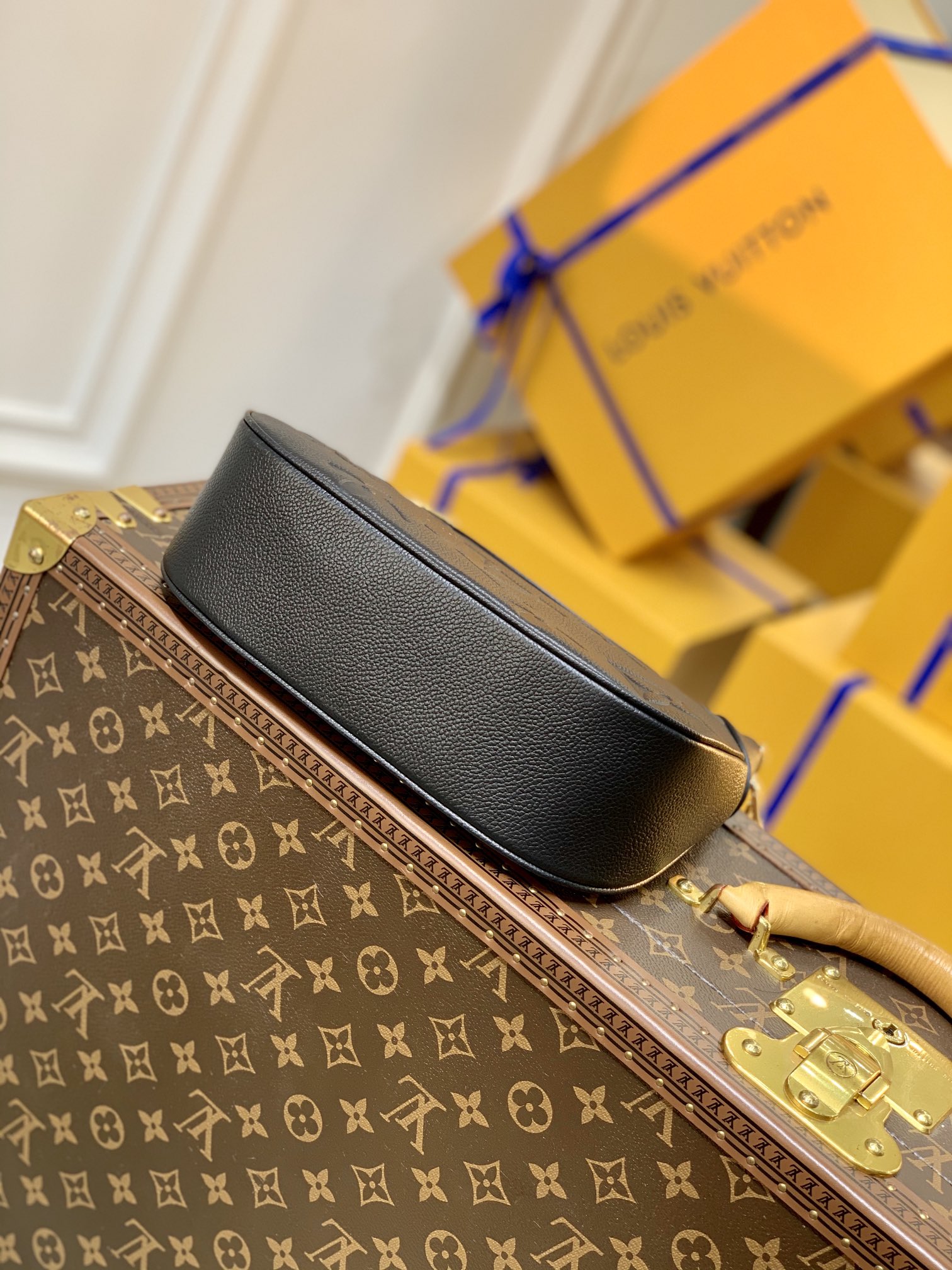 Louis Vuitton Bagatelle Handbags-M46112-22*14*9CM