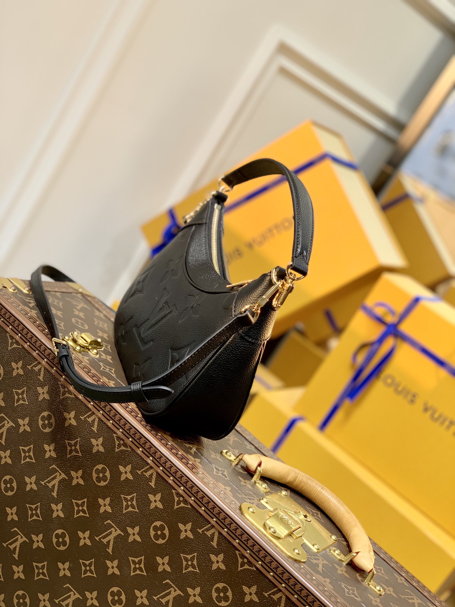 Louis Vuitton Bagatelle Handbags-M46112-22*14*9CM