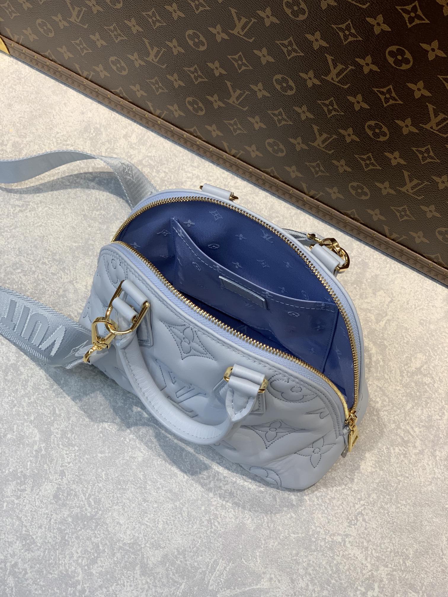 Louis Vuitton N41221 Alma BB-25*19*12CM