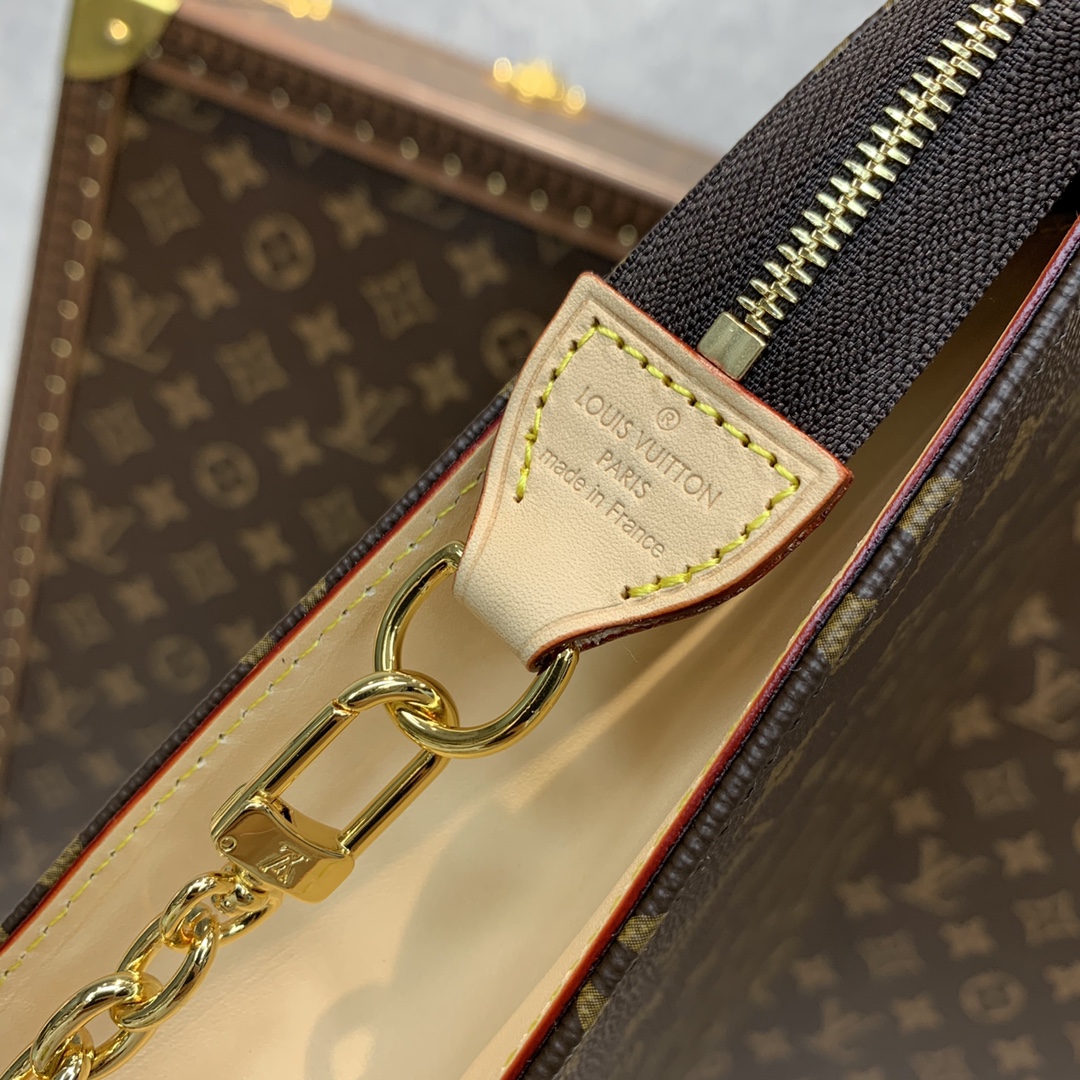Louis VuittonM47543 Chain Bag-26x20x3CM
