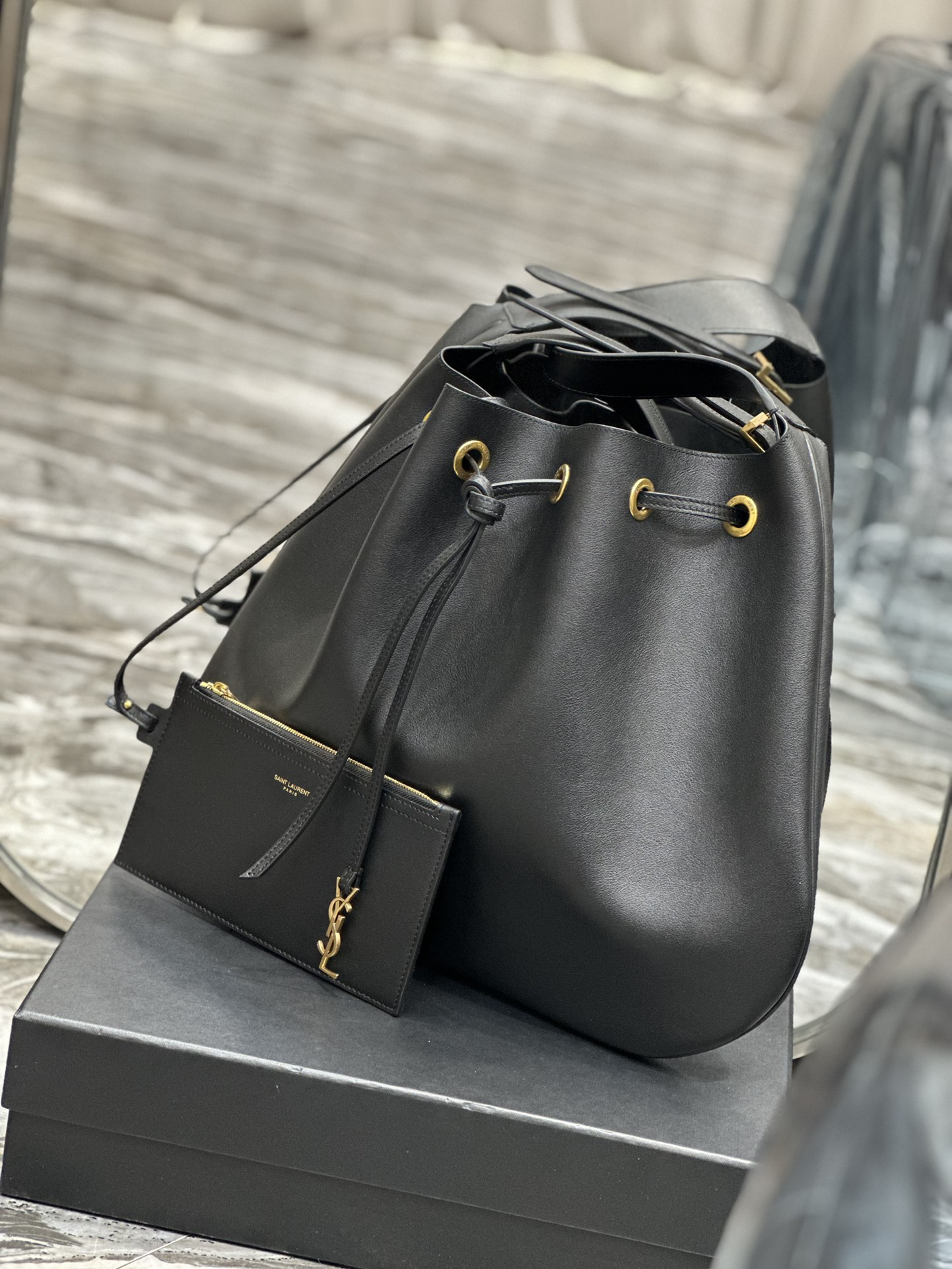YSL Flat Hobo Bag-44×33×2.5CM