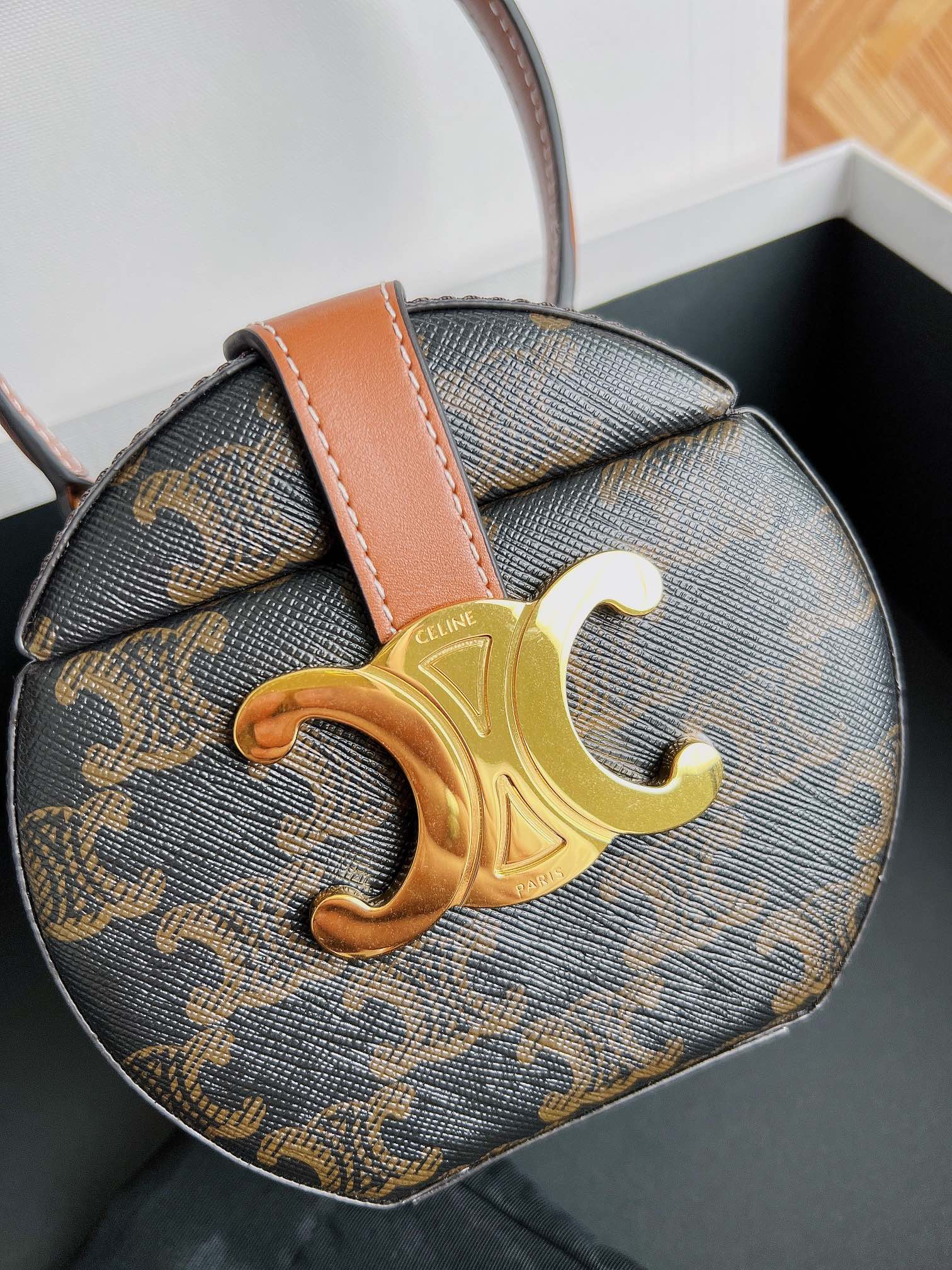 Celina Cubic Box Bag-12.5×11.5×9CM