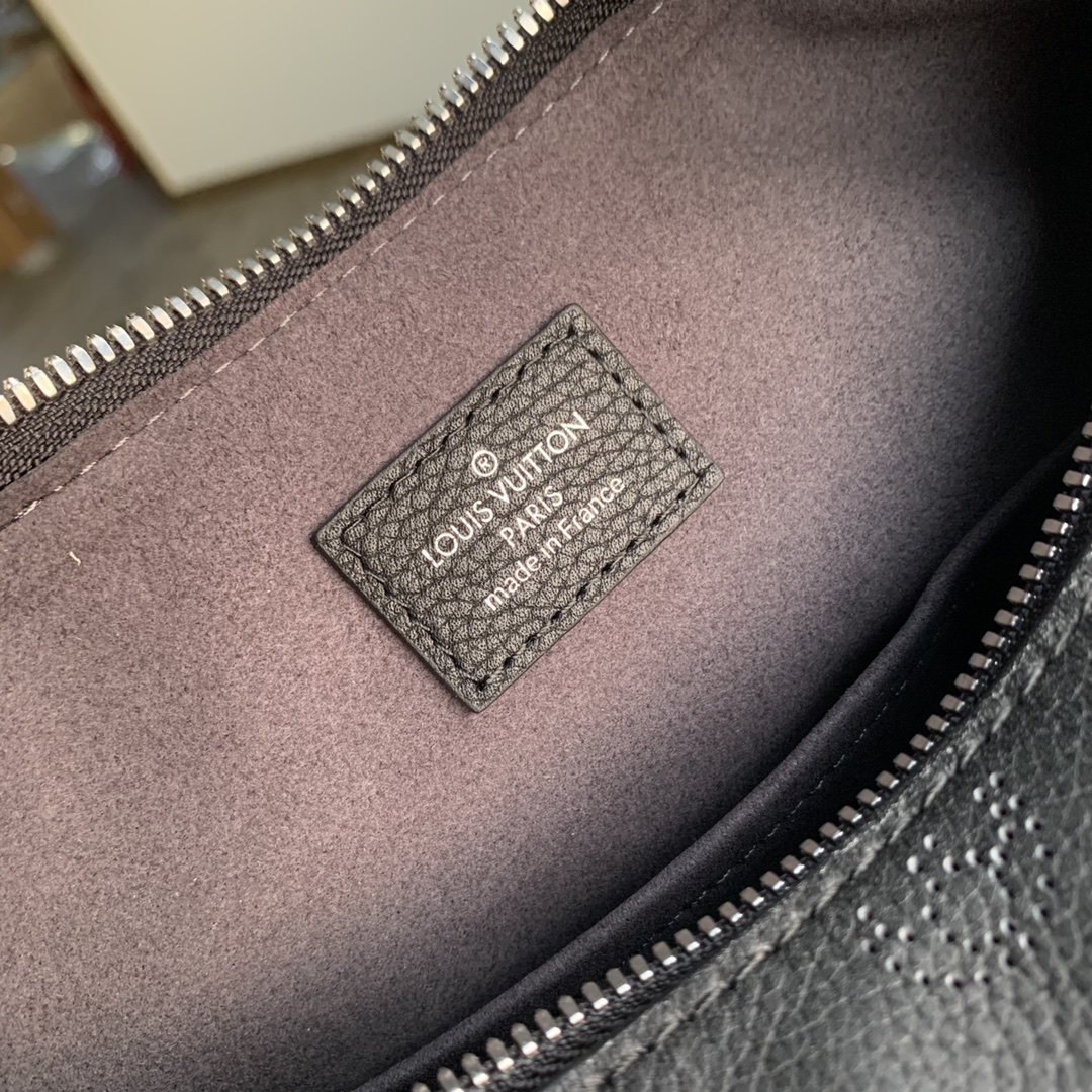 Louis Vuitton Why Knot Handbag-28*34*12CM