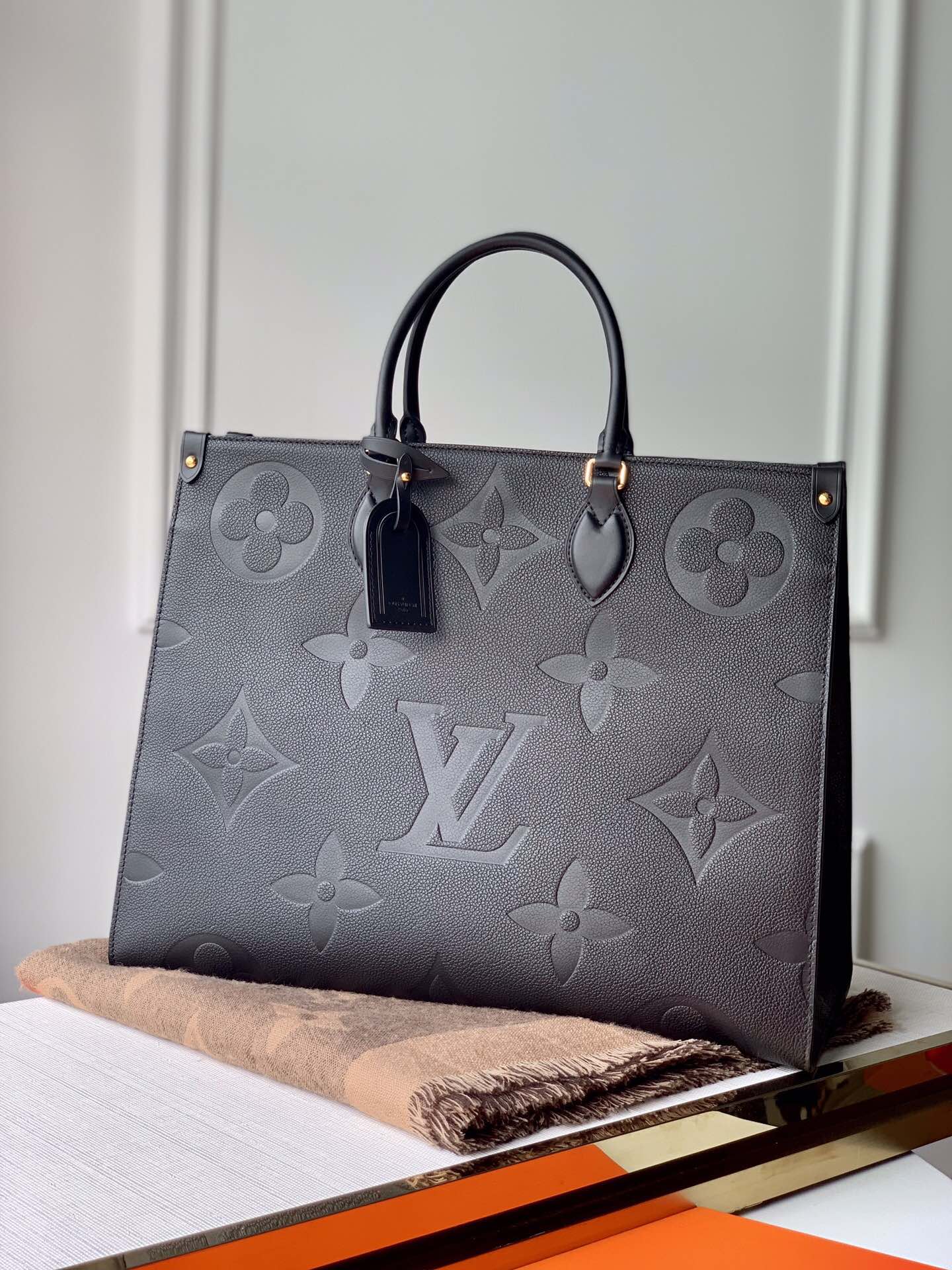 Louis Vuitton Onthego Handbag-41*34*19CM