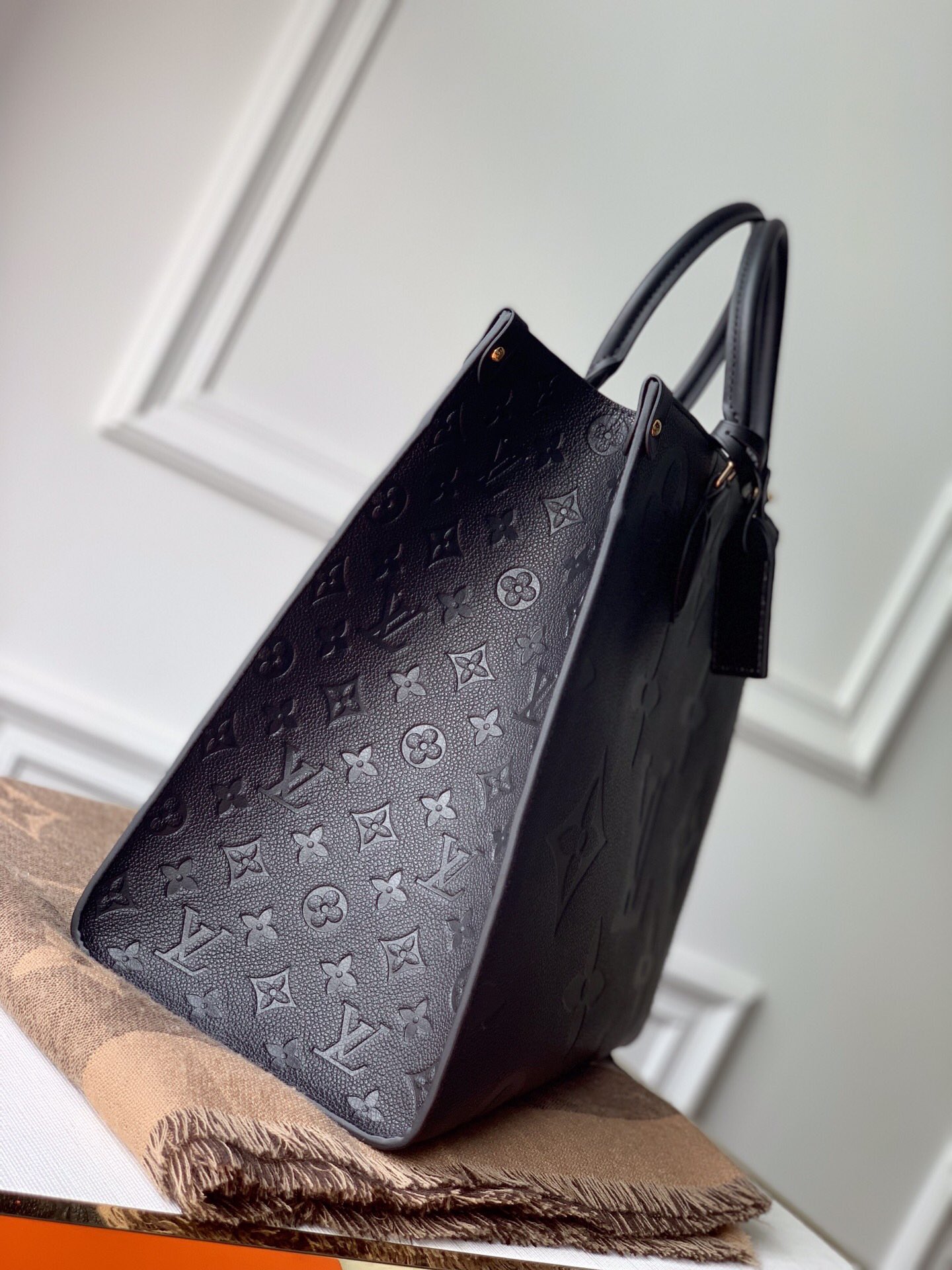 Louis Vuitton Onthego Handbag-41*34*19CM