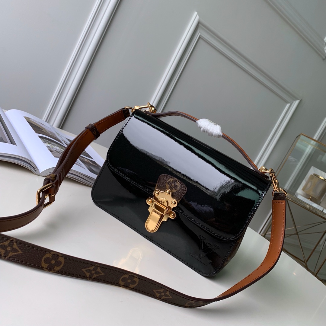 Louis Vuitton Cherrywood BB Handbag-21*17*8CM