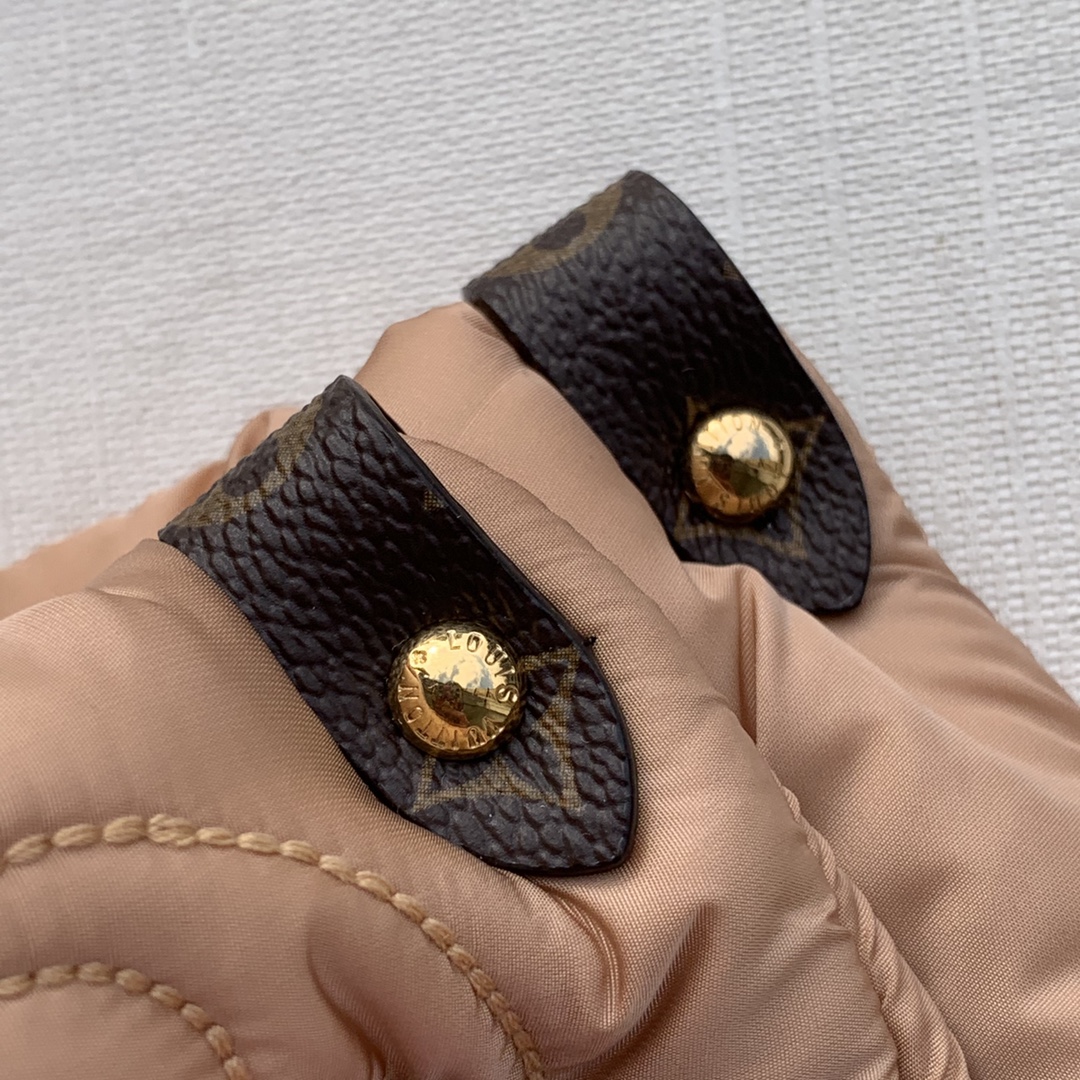 Louis Vuitton Onthego Handbag-41*34*19CM