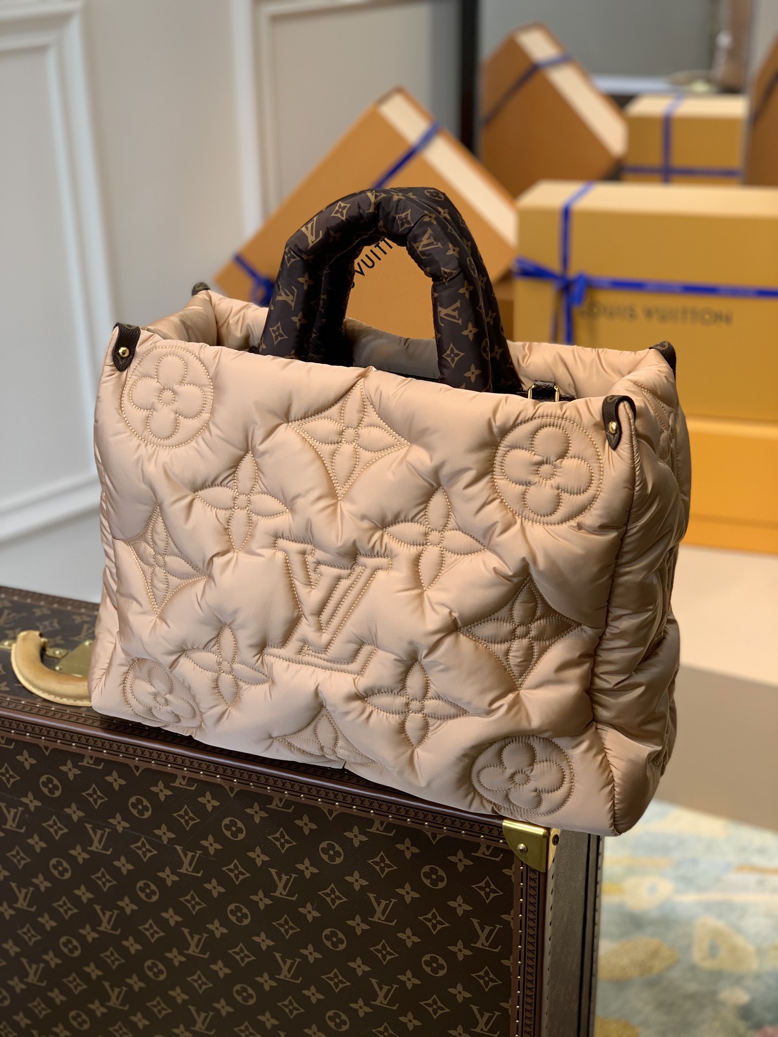 Louis Vuitton Onthego Handbag-41*34*19CM