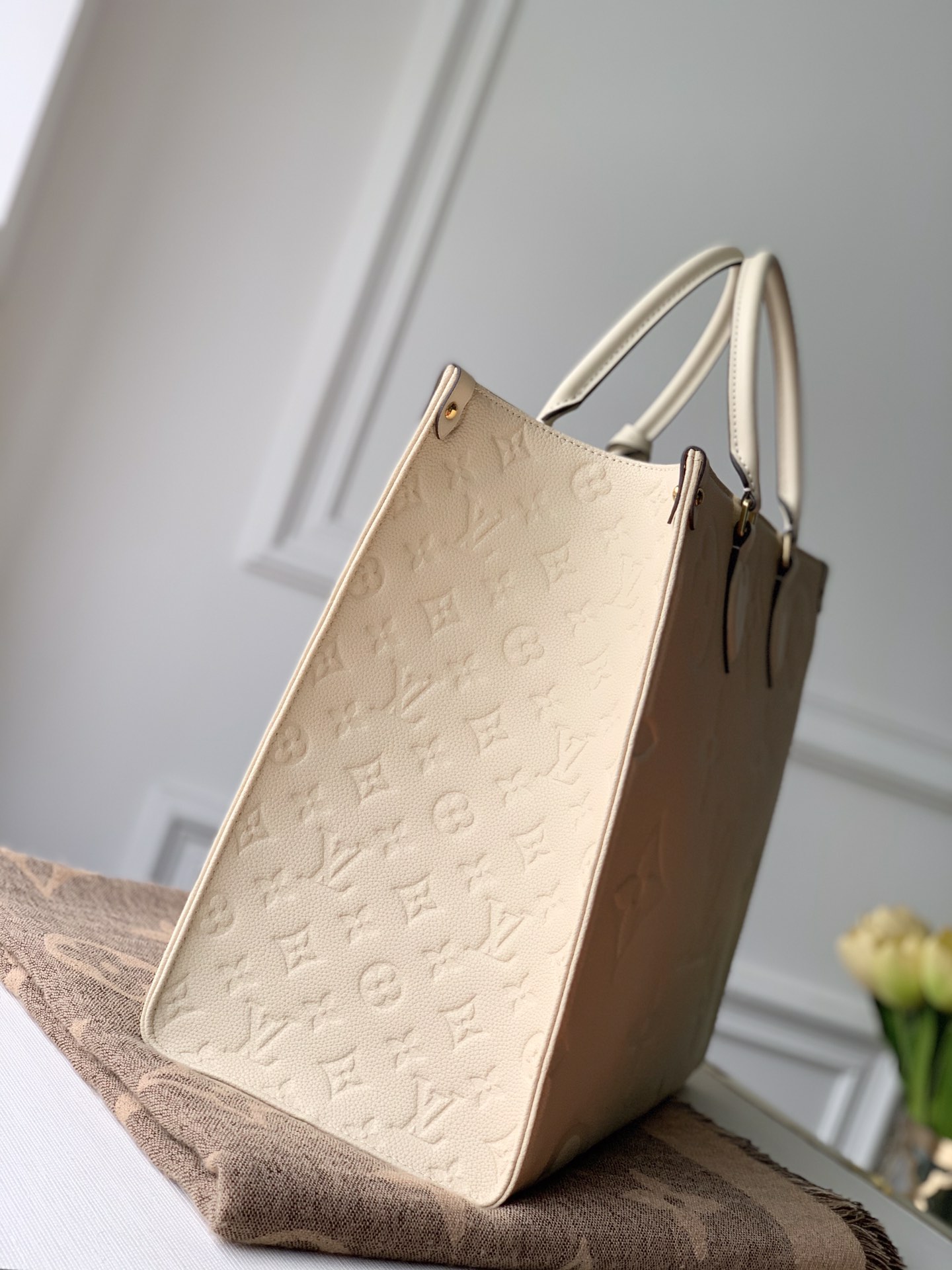 Louis Vuitton Onthego Handbag-41*34*19CM