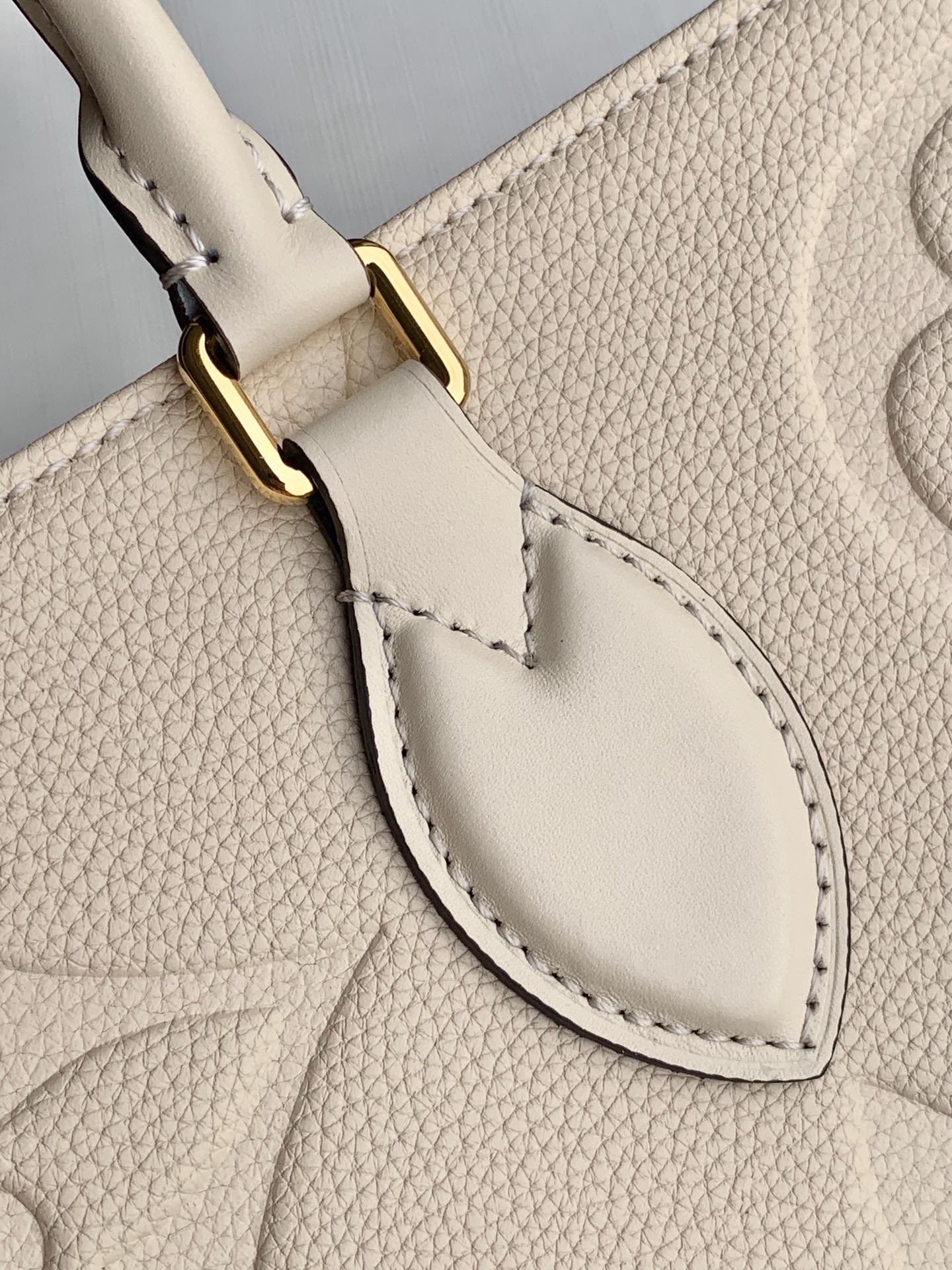Louis Vuitton Onthego Handbag-41*34*19CM